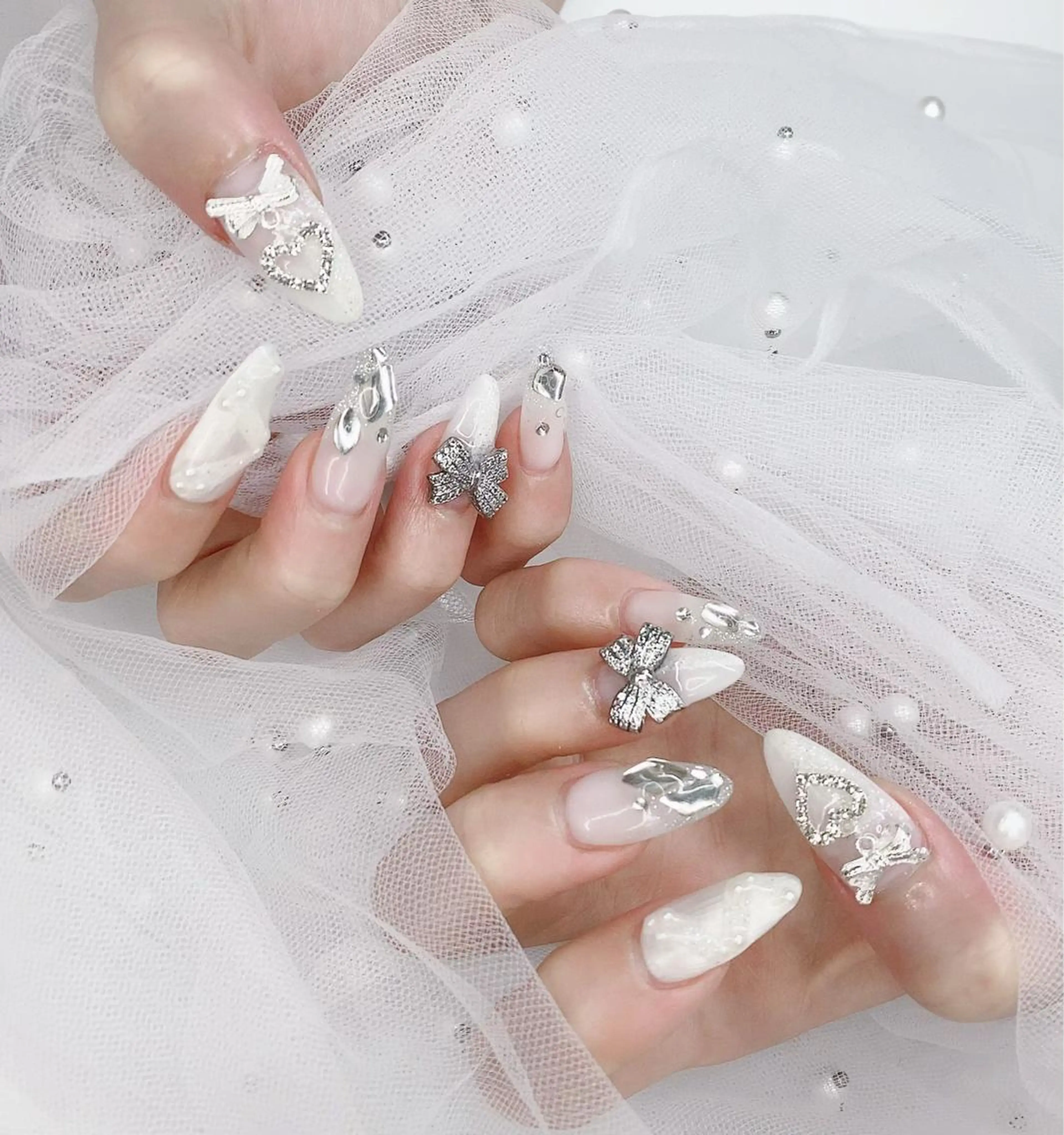 ネイル R nailsalon所属・R salonのネイルデザイン