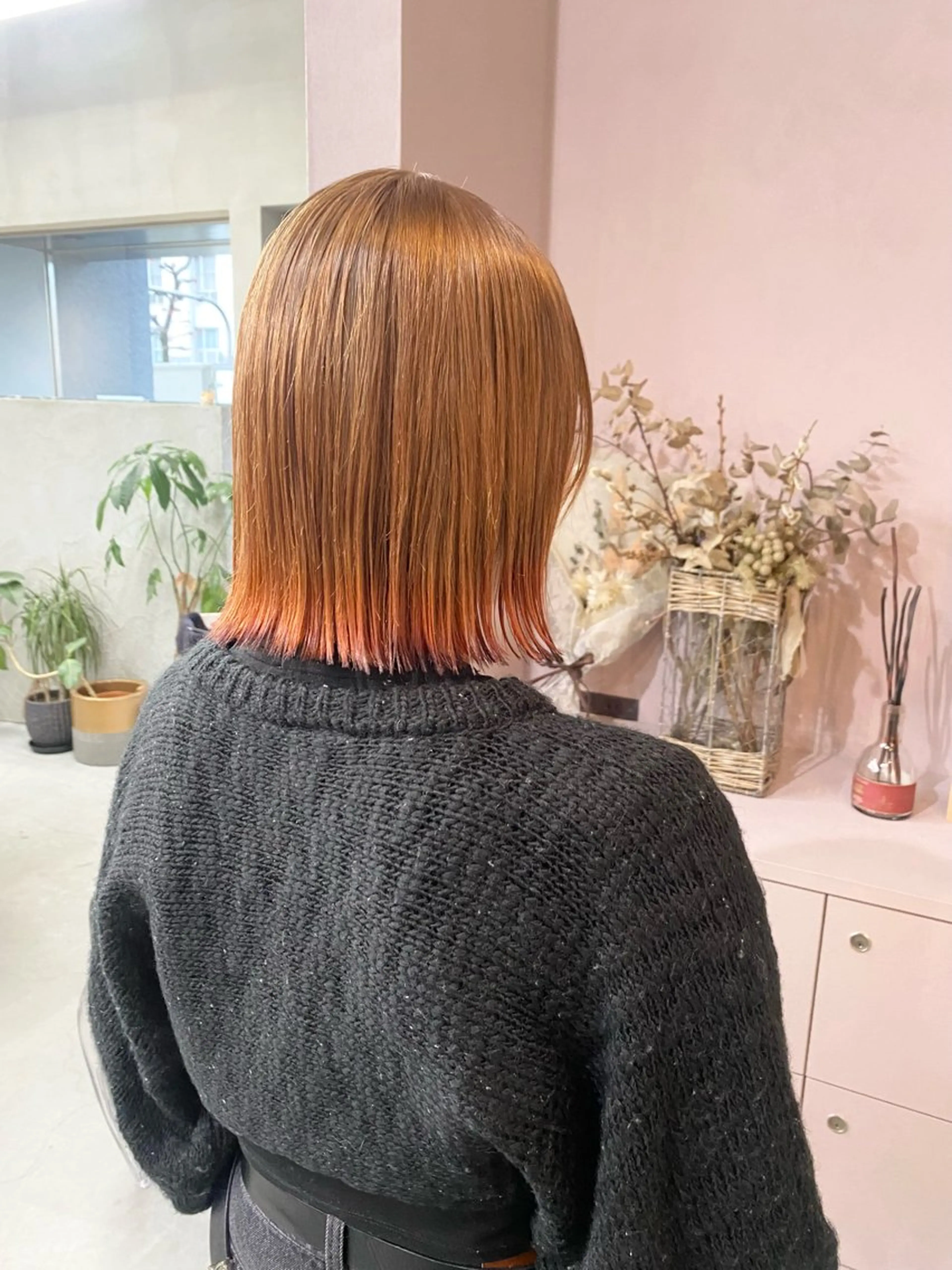 ショート カラー ヘアカラー qulim所属・前橋 姫奈のヘアスタイル