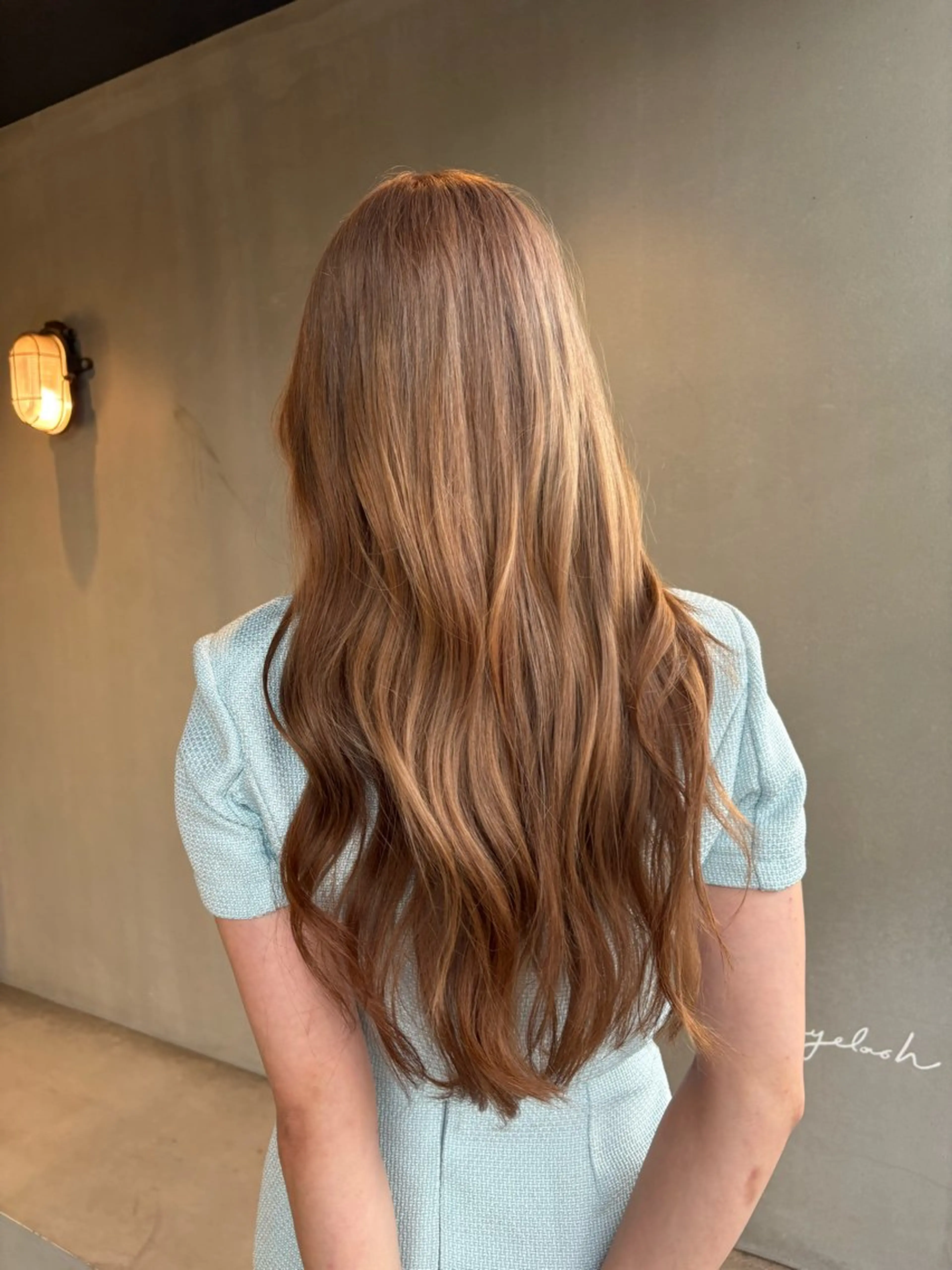 ロング カット ヘアカラー 髪質改善酸性ストレー ト💖透明感カラーのヘアスタイル