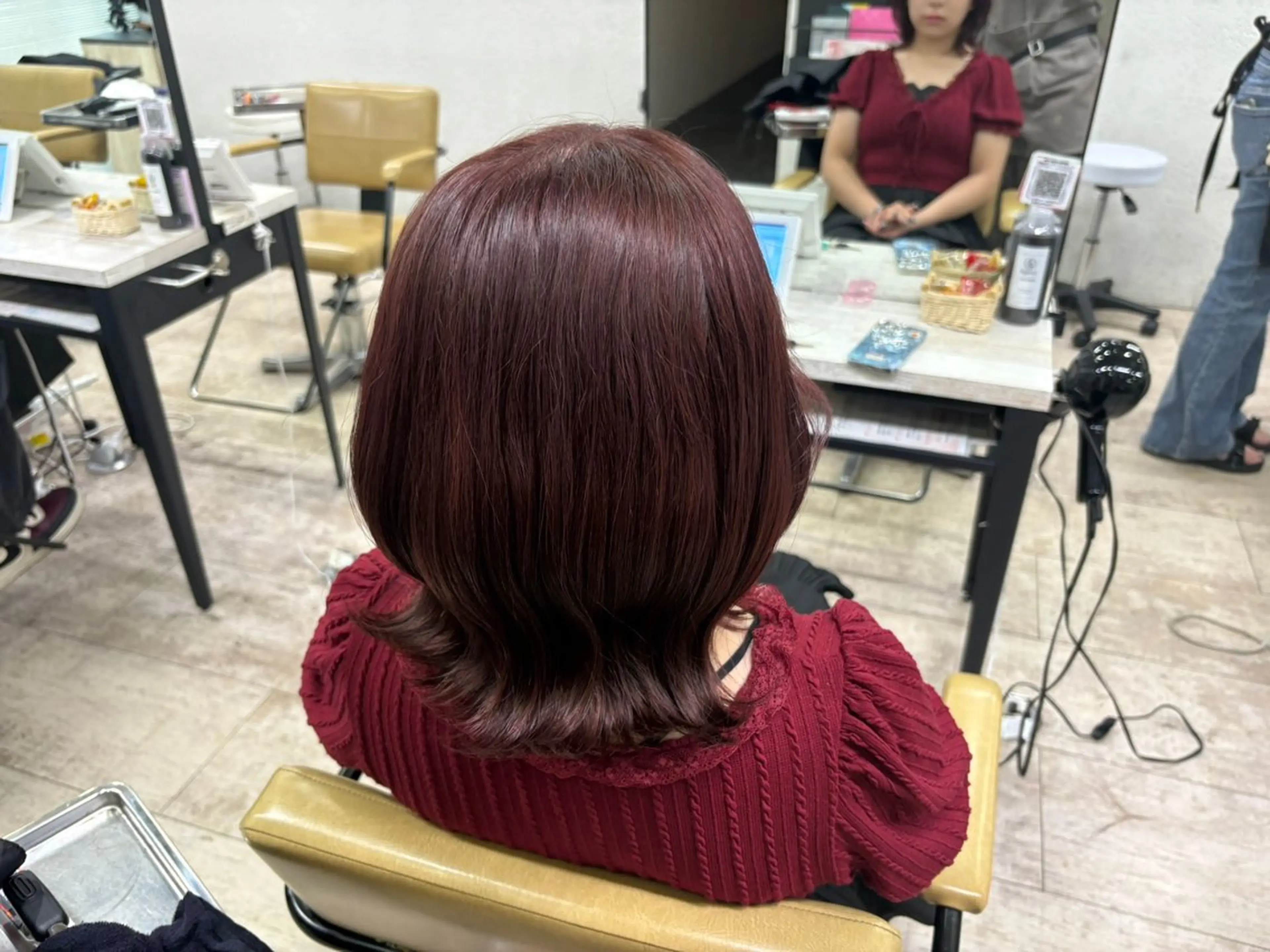 🍷ワインレッドカラー限定🍷ダブルカラー+トリートメント(ケアカラー(イルミナ付き))の写真