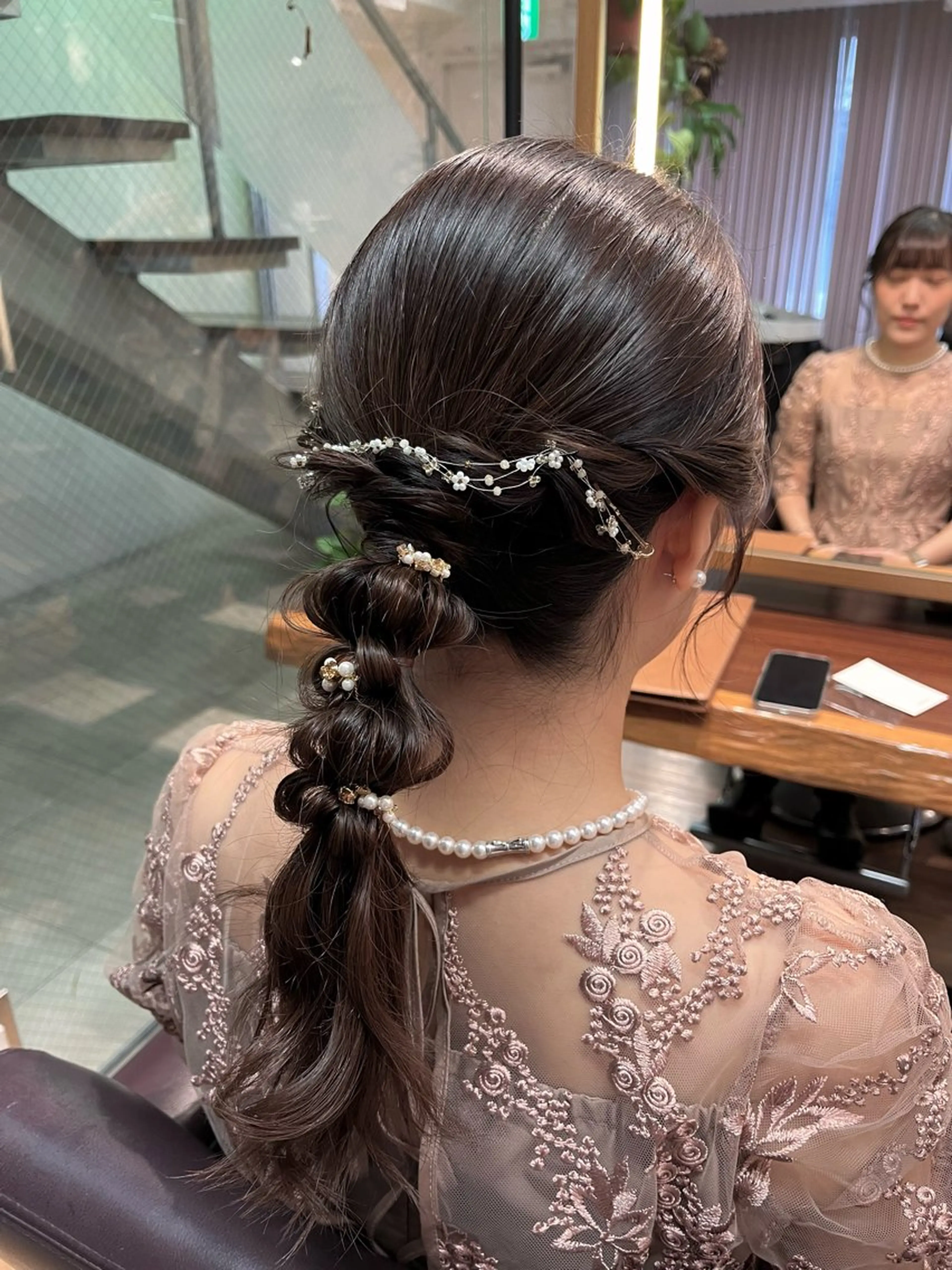 ヘアアレンジ ヘアセット 𝐀𝐲𝐚𝐤𝐚 /艶髪/ストレートのヘアスタイル
