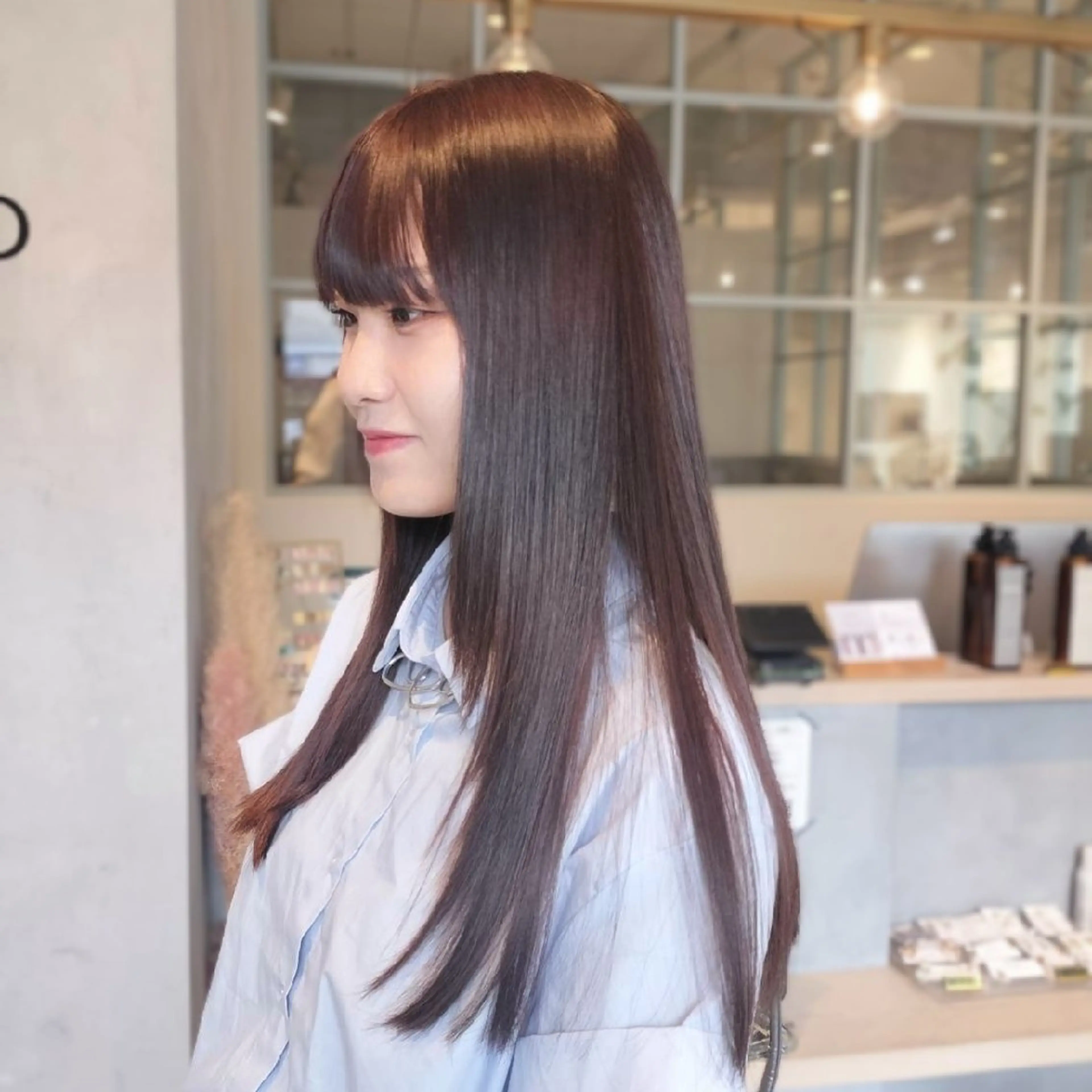 ロング ヘアカラー ROCCO ひなこのヘアスタイル
