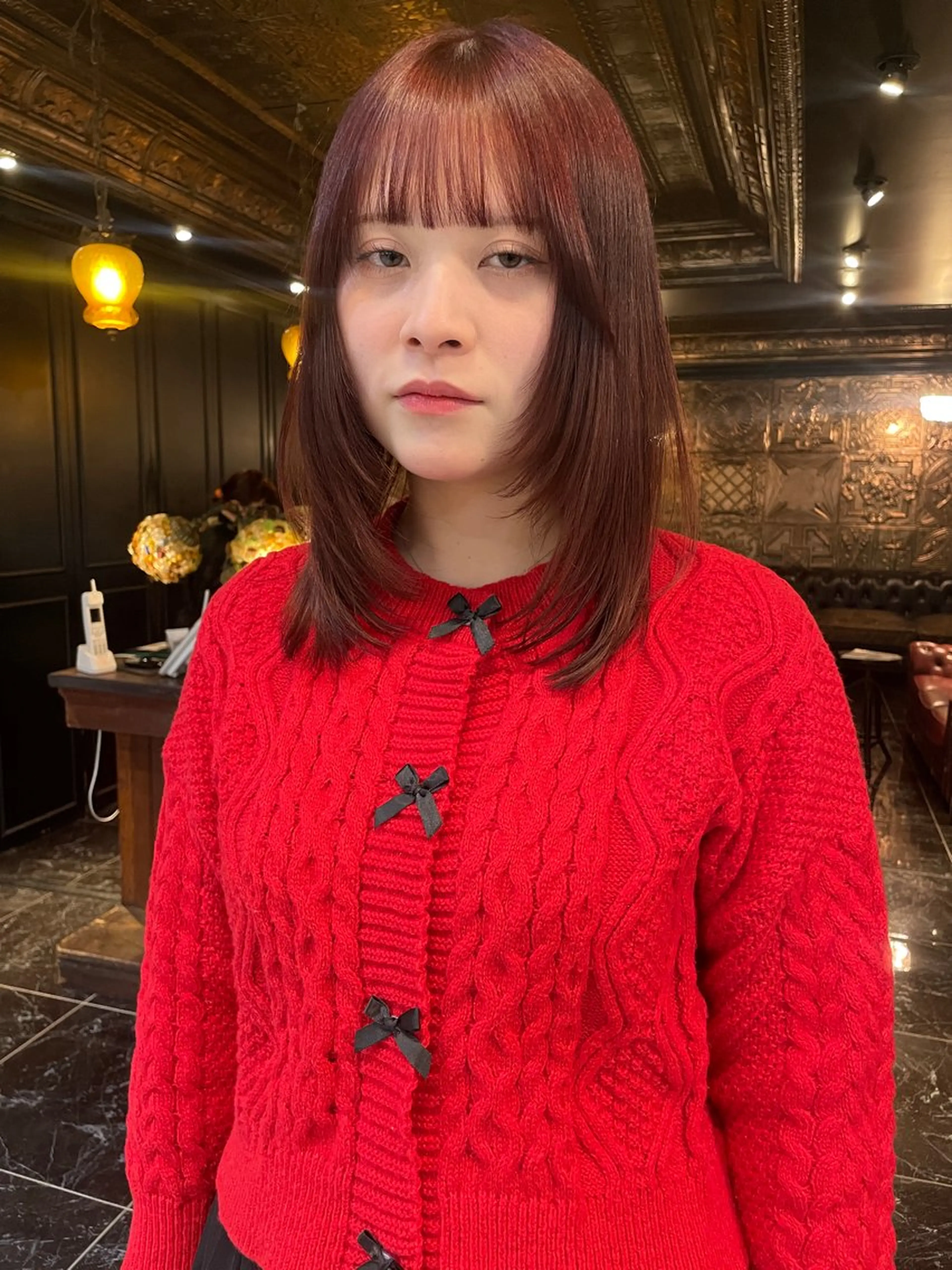 ミディアム カラー カット ヘアカラー トリートメント レイヤー/ 透明感カラー/マドカのヘアスタイル