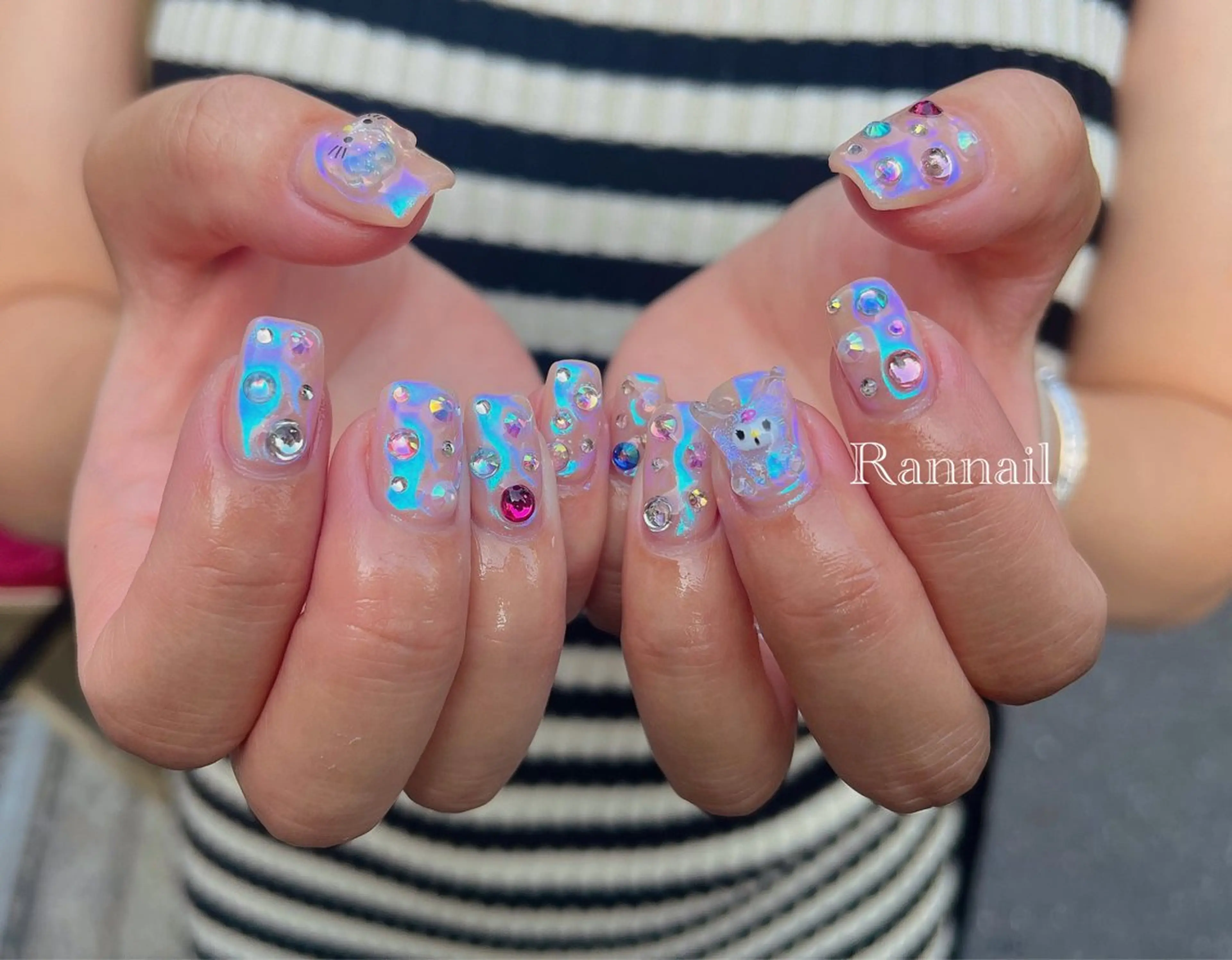 ネイル オーロラネイル 夏ネイル Ran  nail所属・Ran Nailのネイルデザイン