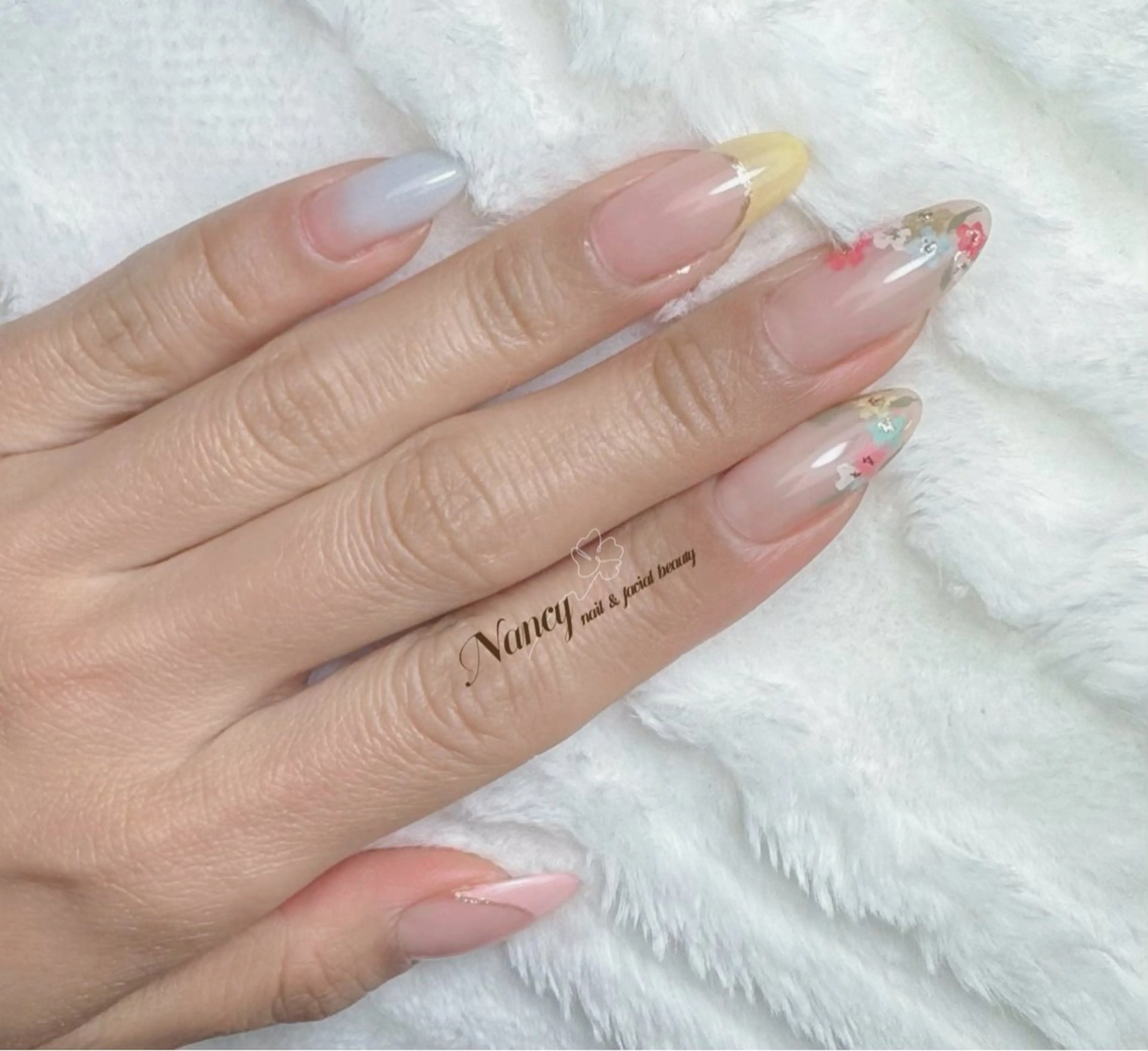 ネイル ハンドネイル ハンドケア nancy nailのネイルデザイン