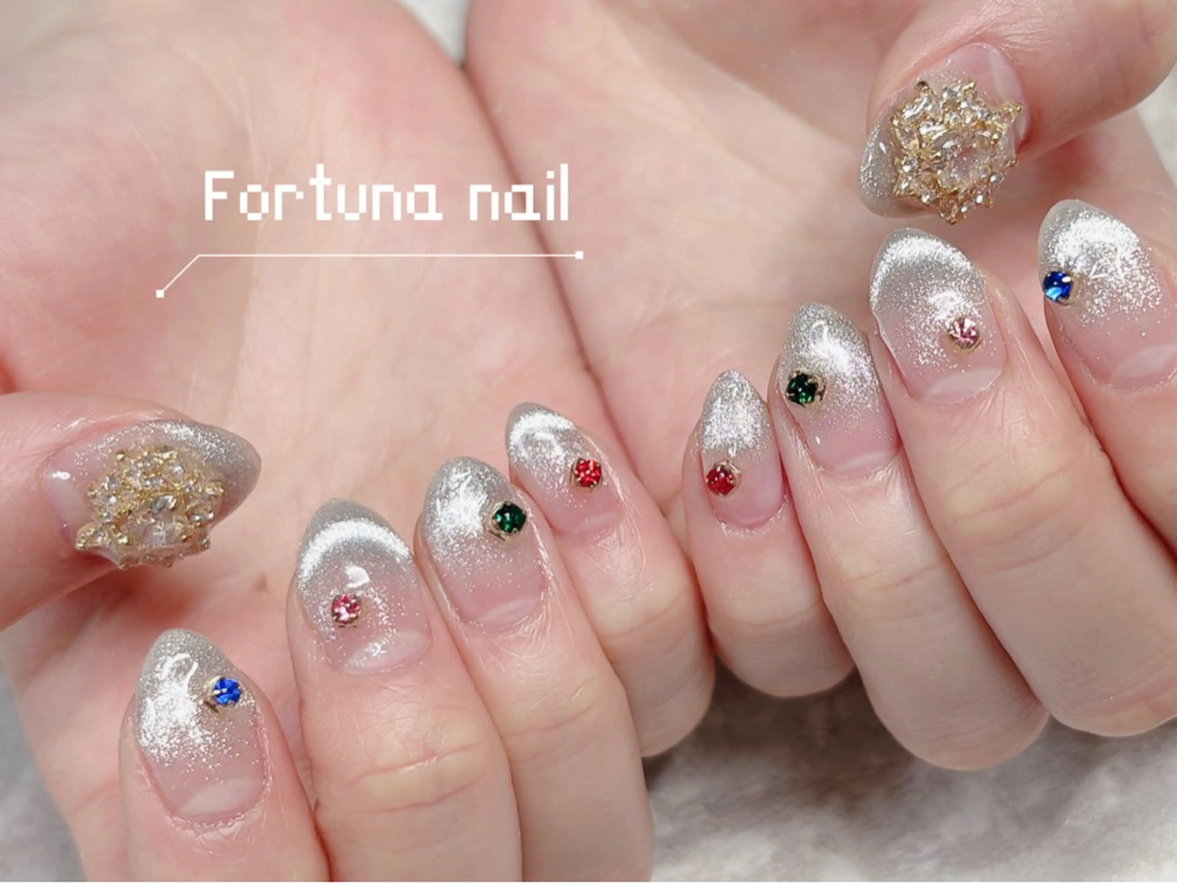 ネイル マグネットネイル フットネイル Nail •Head スパFortunaのネイルデザイン