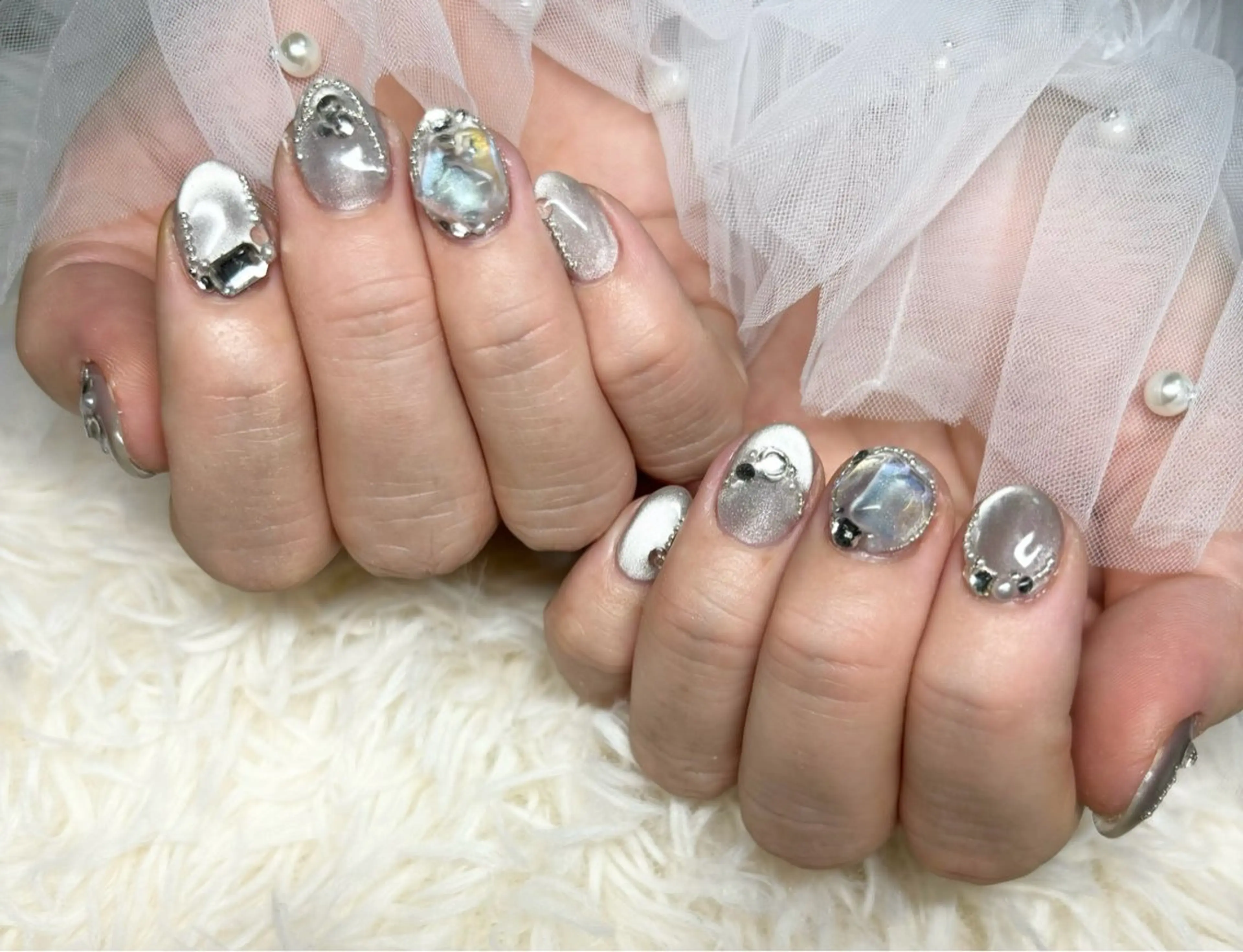ネイル マグネットネイル ハンドネイル nail salon Ecrin所属・前島 稀歩のネイルデザイン