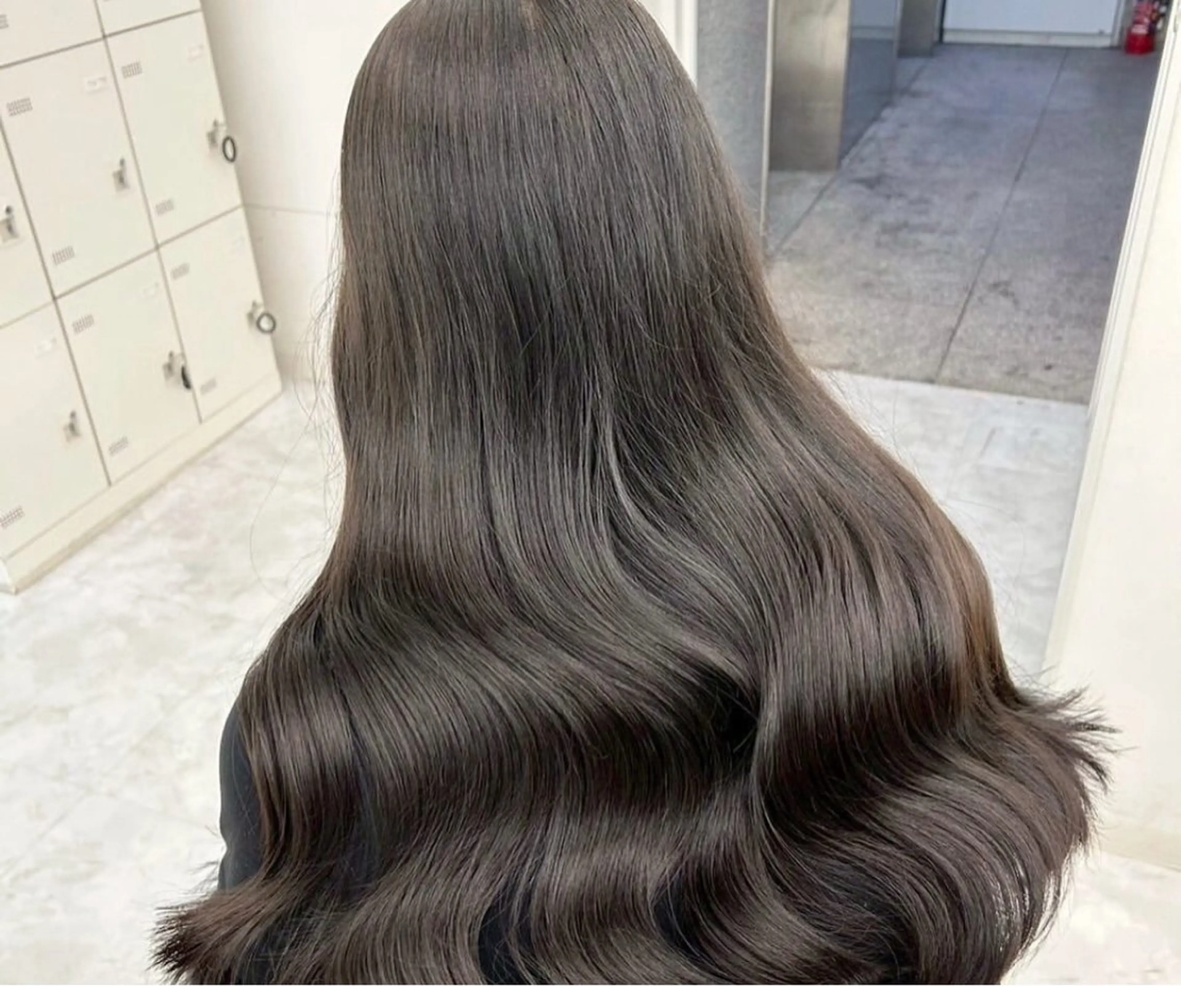 ロング ブリーチなし🫧韓国 🫧HANA🫧のヘアスタイル
