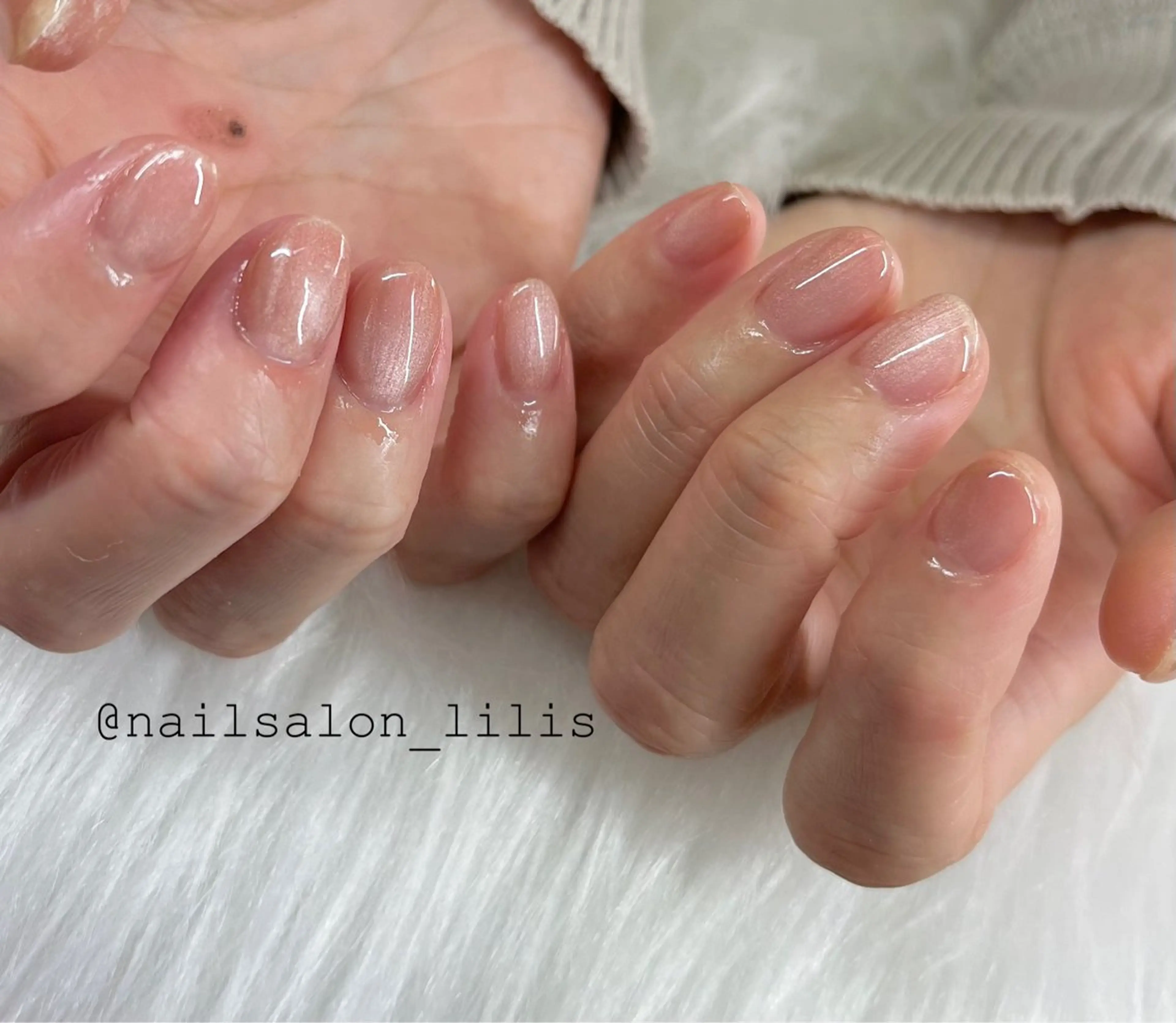 ネイル マグネットネイル ハンドネイル nailsalon lilis所属・nailsalon Lilisのネイルデザイン