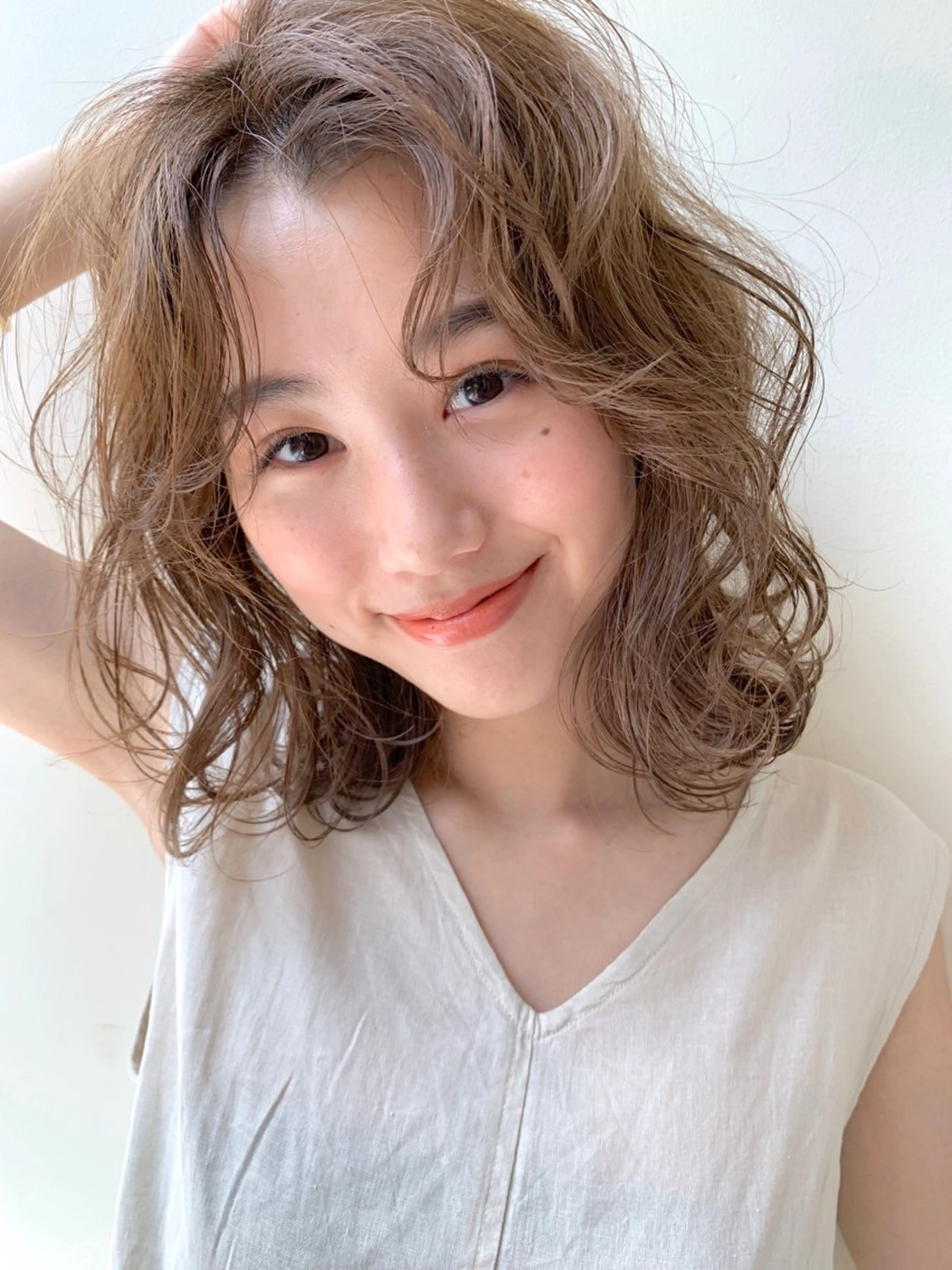 ミディアム パーマ MION✂️ 似合わせカットのヘアスタイル