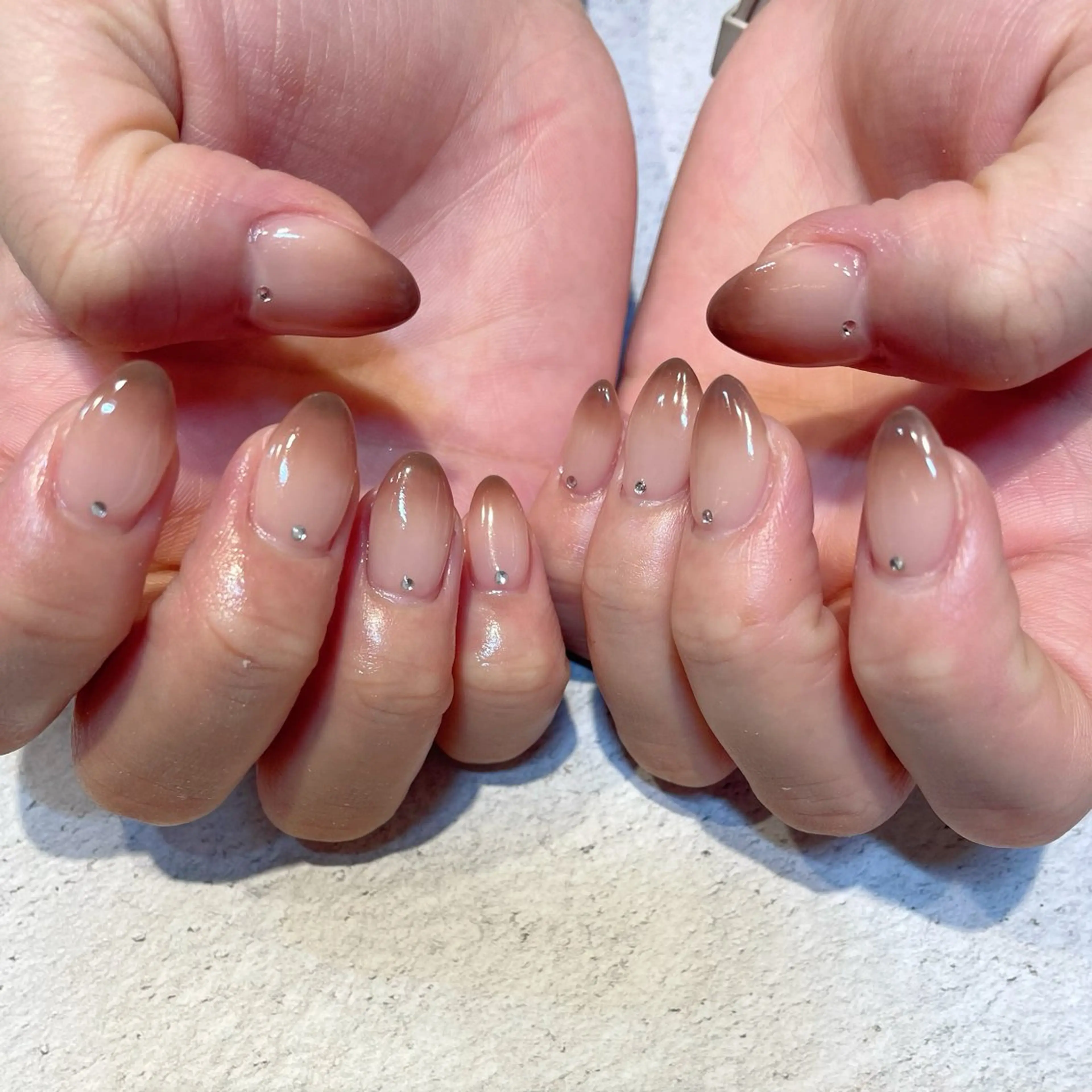 ネイル 友野 遥のネイルデザイン