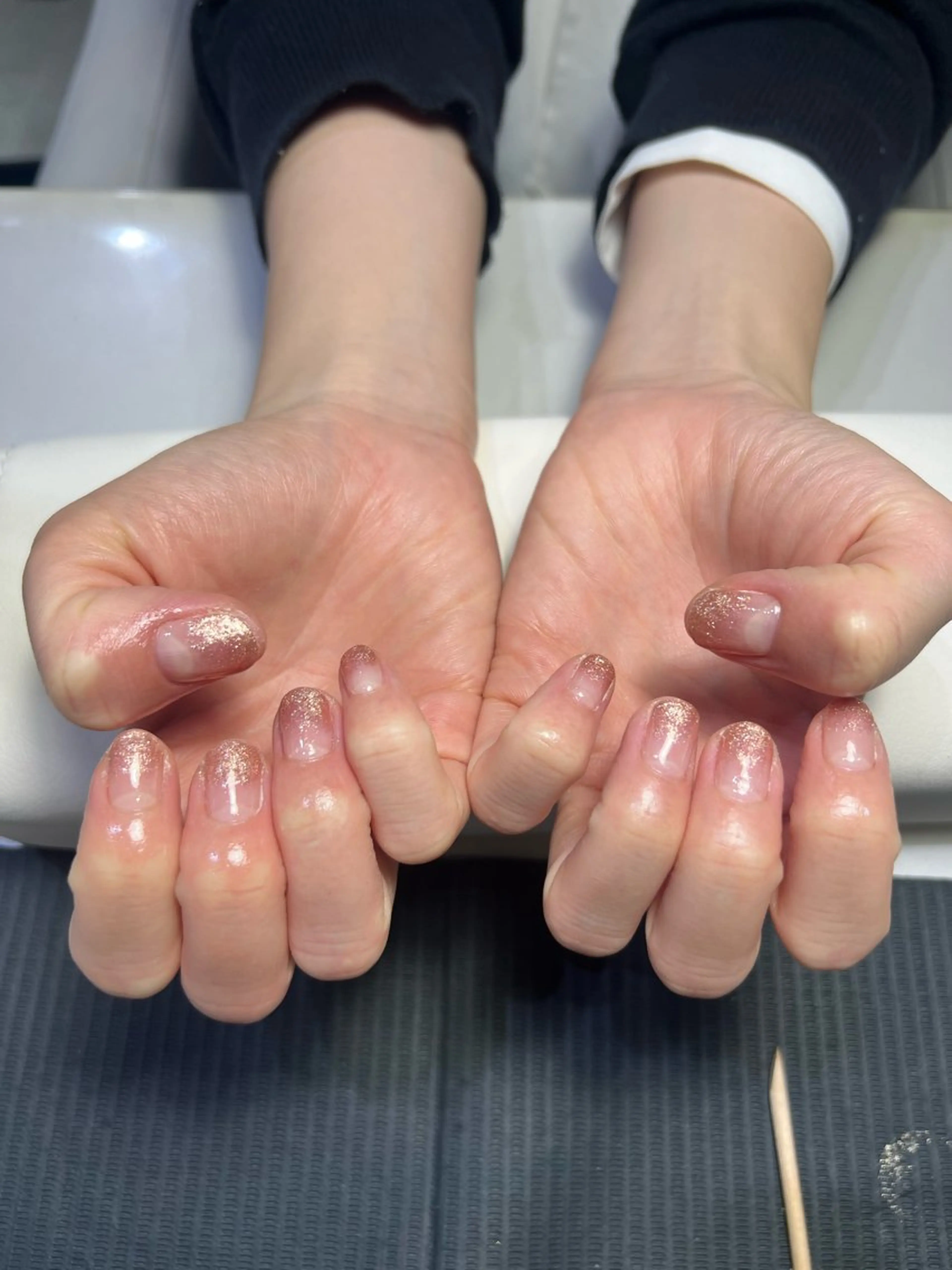ネイル ラメ(グリッター) ラメグラデーション ハンドネイル tumake🩷 Aliceのネイルデザイン