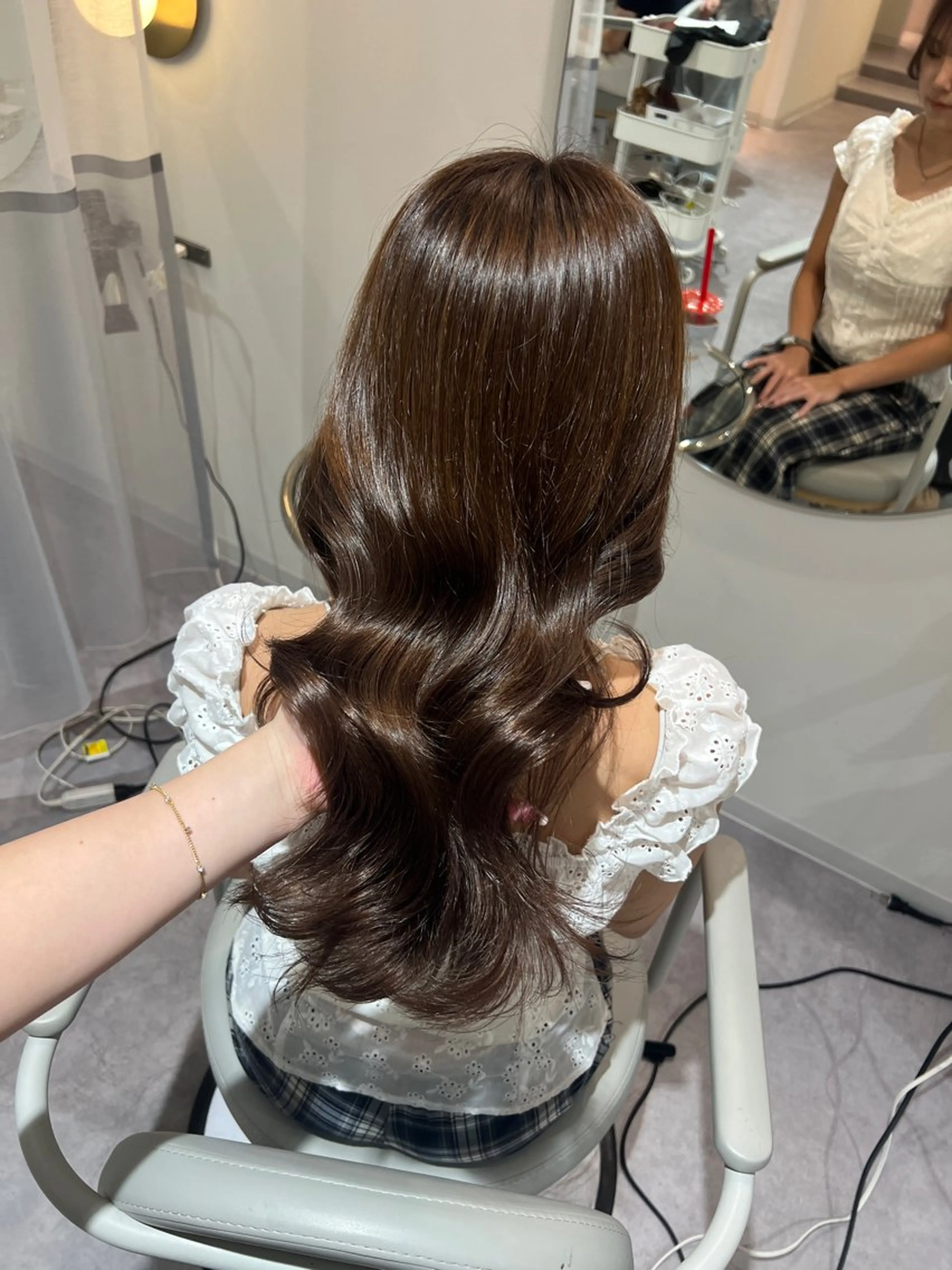 ロング カット ヘアカラー トリートメント 美髪✨艶髪✨髪質改善 カラー特化🌙鈴屋和のヘアスタイル