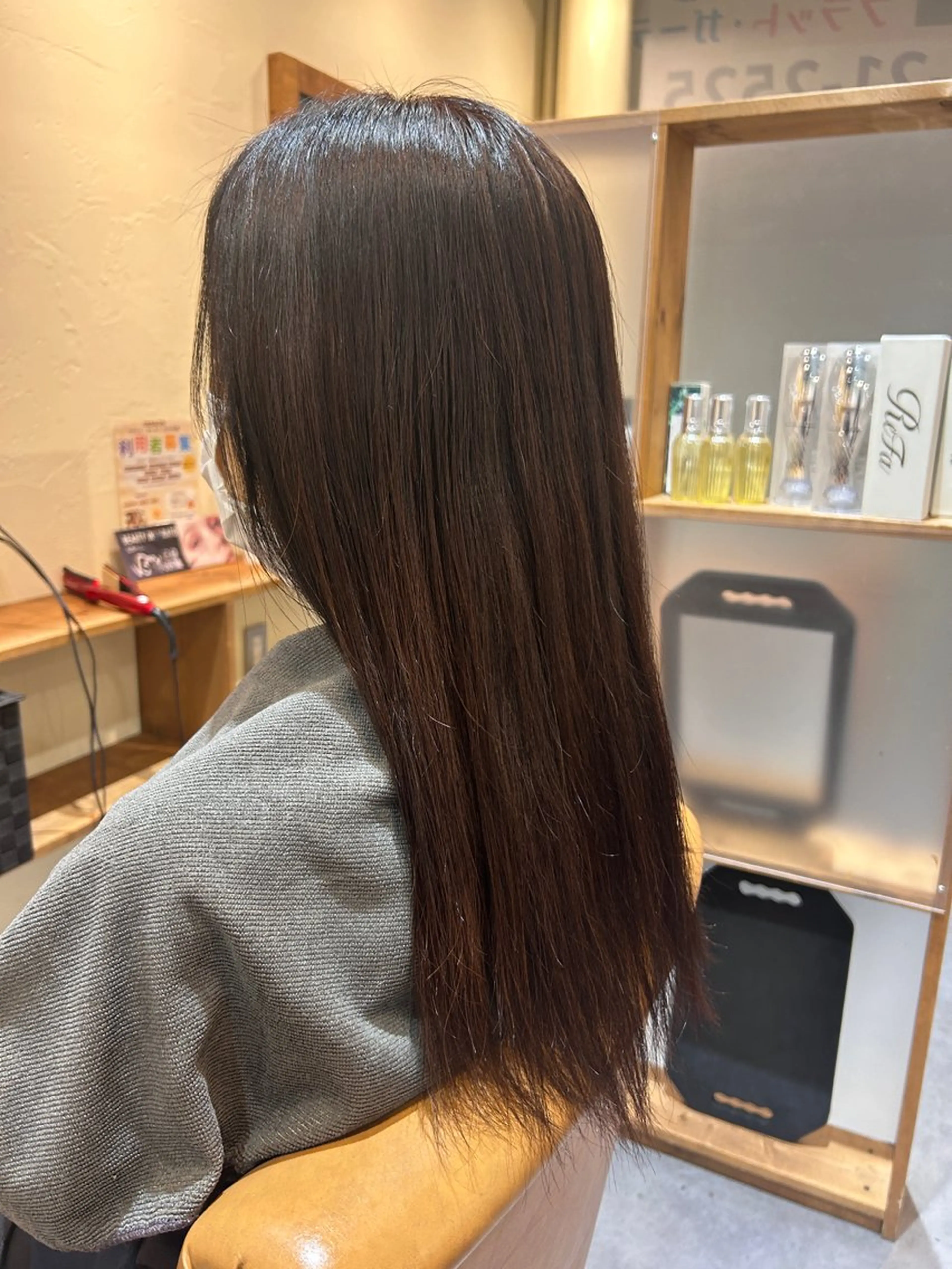 ロング 井上 萌のヘアスタイル