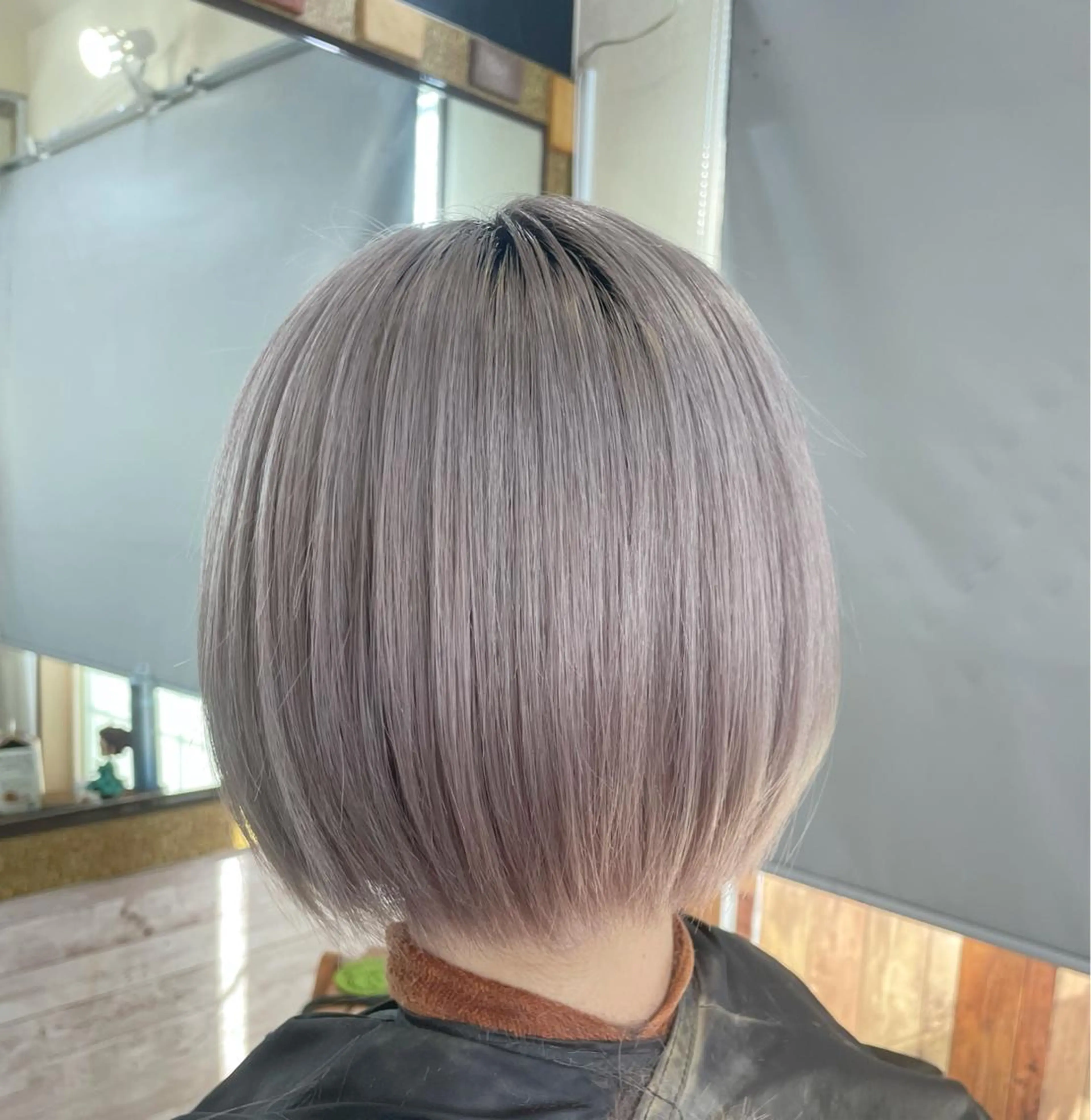 ショート カラー ヘアカラー 渡辺 健太のヘアスタイル