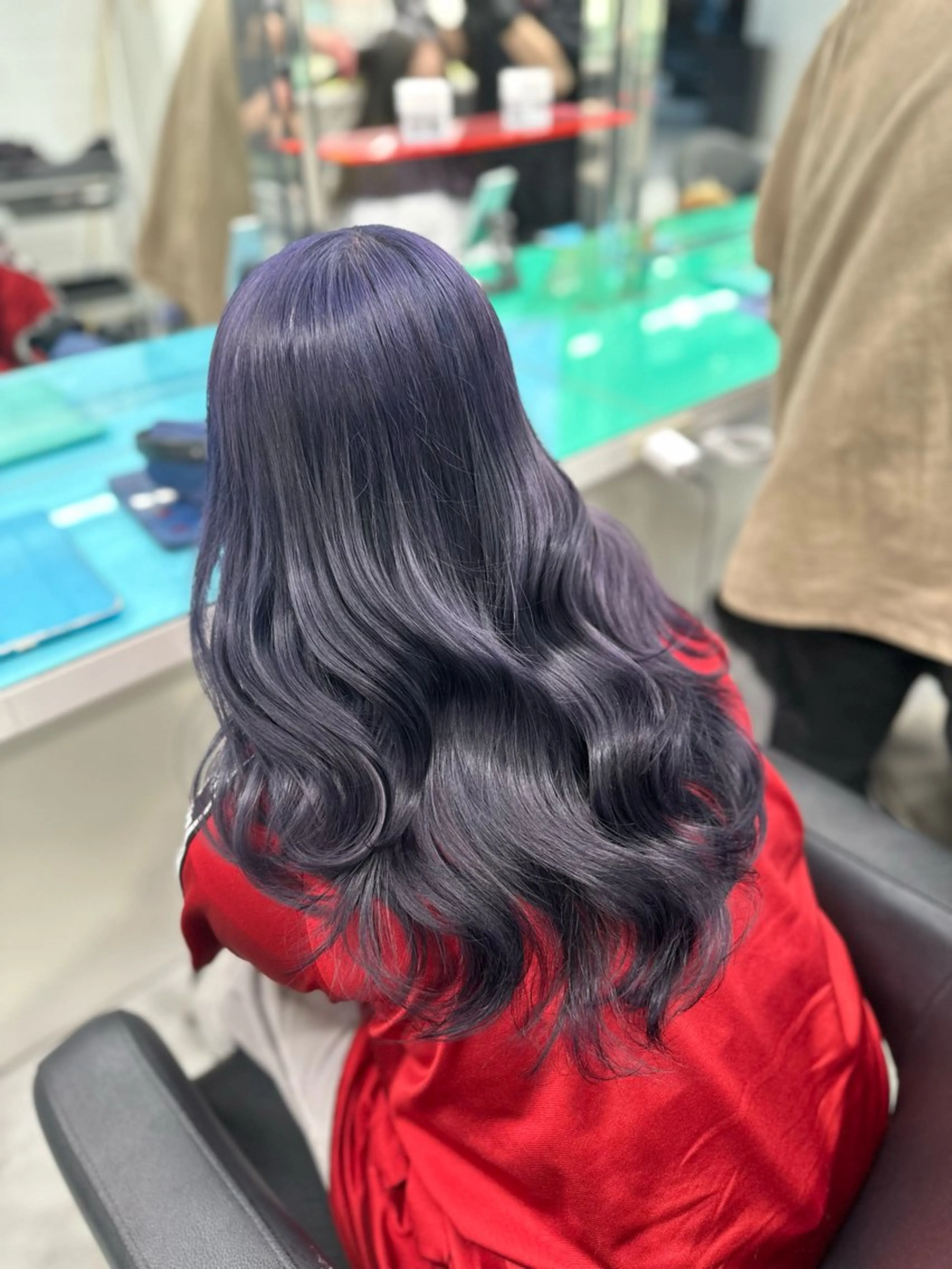 ロング カラー ヘアアレンジ 🌈艶カラー/ 韓国風レイヤーカットのヘアスタイル