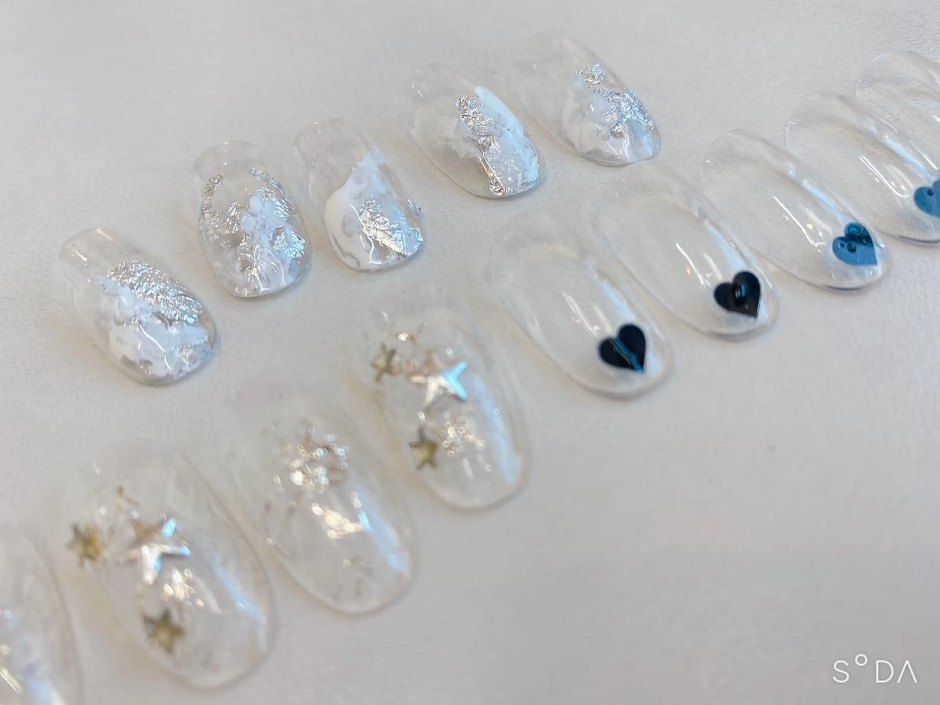 ネイル クリアネイル 【尾下】 ロイヤル•セラピストのネイルデザイン