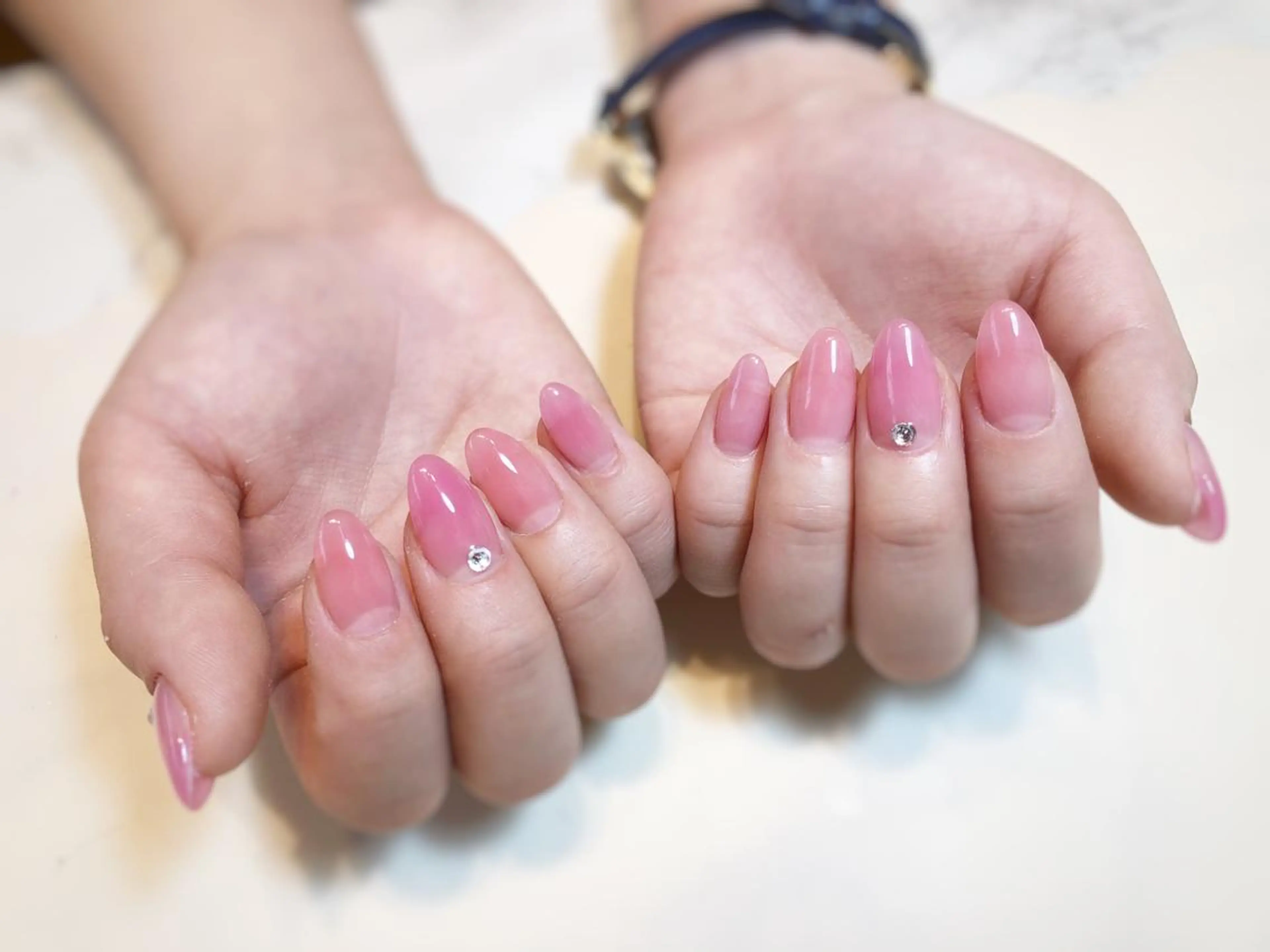 ネイル ハンドネイル salon de Tiaraのネイルデザイン