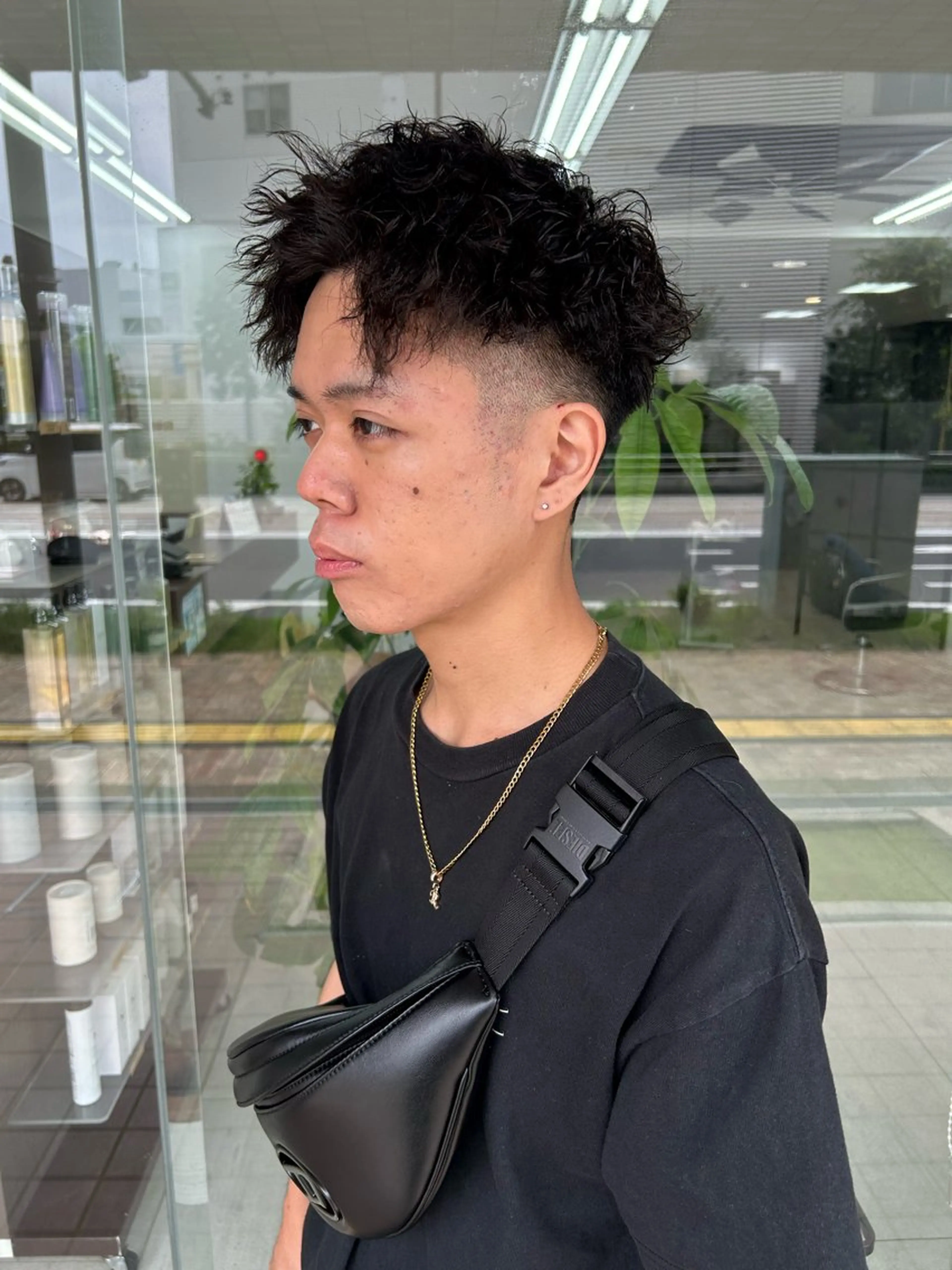ショート パーマ メンズ フェードカット スキンフェード メンズパーマの達人 /タカシマダイスケのヘアスタイル