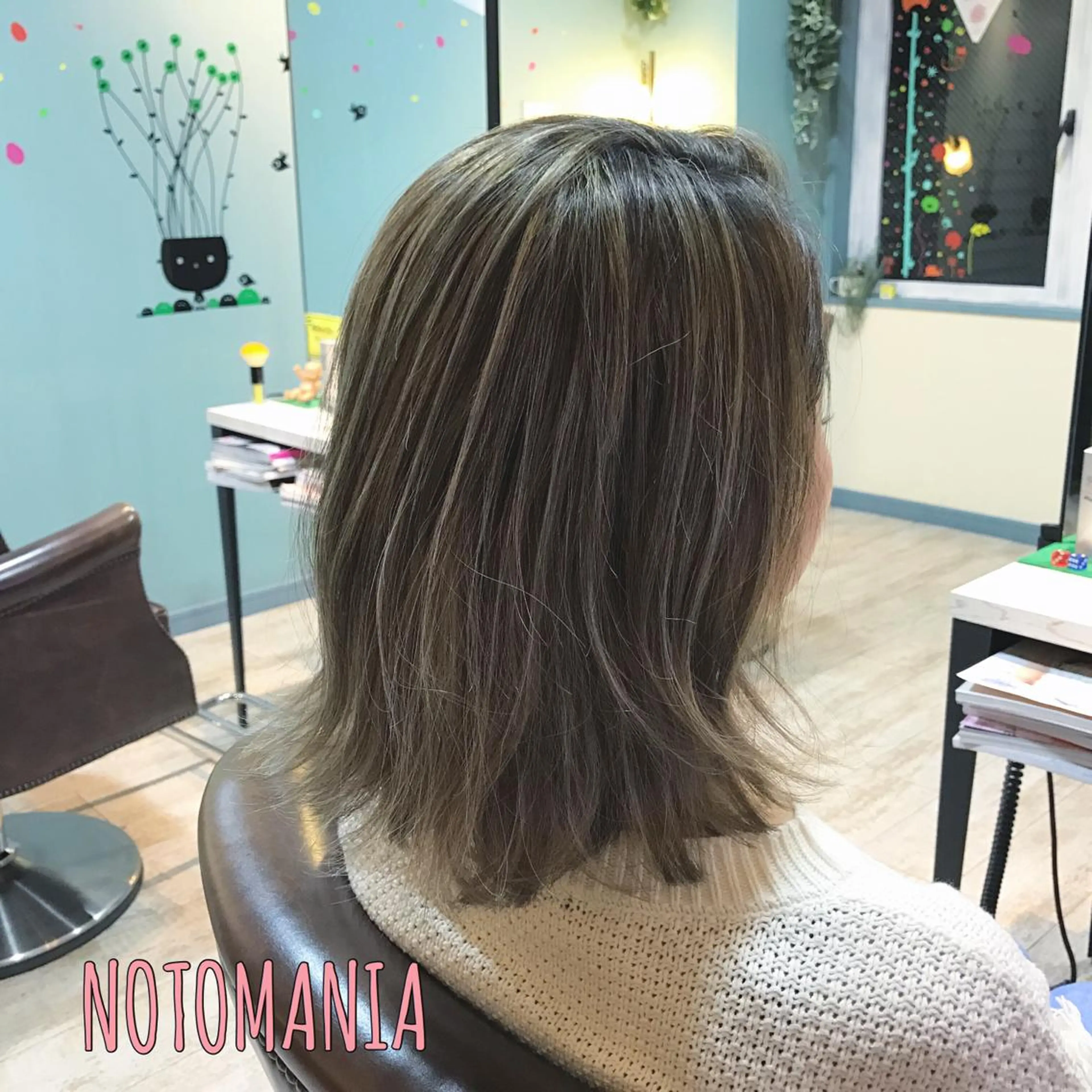 ショート ミディアム セミロング ロング カラー ブリーチ トリートメント イシハラ アズサのヘアスタイル