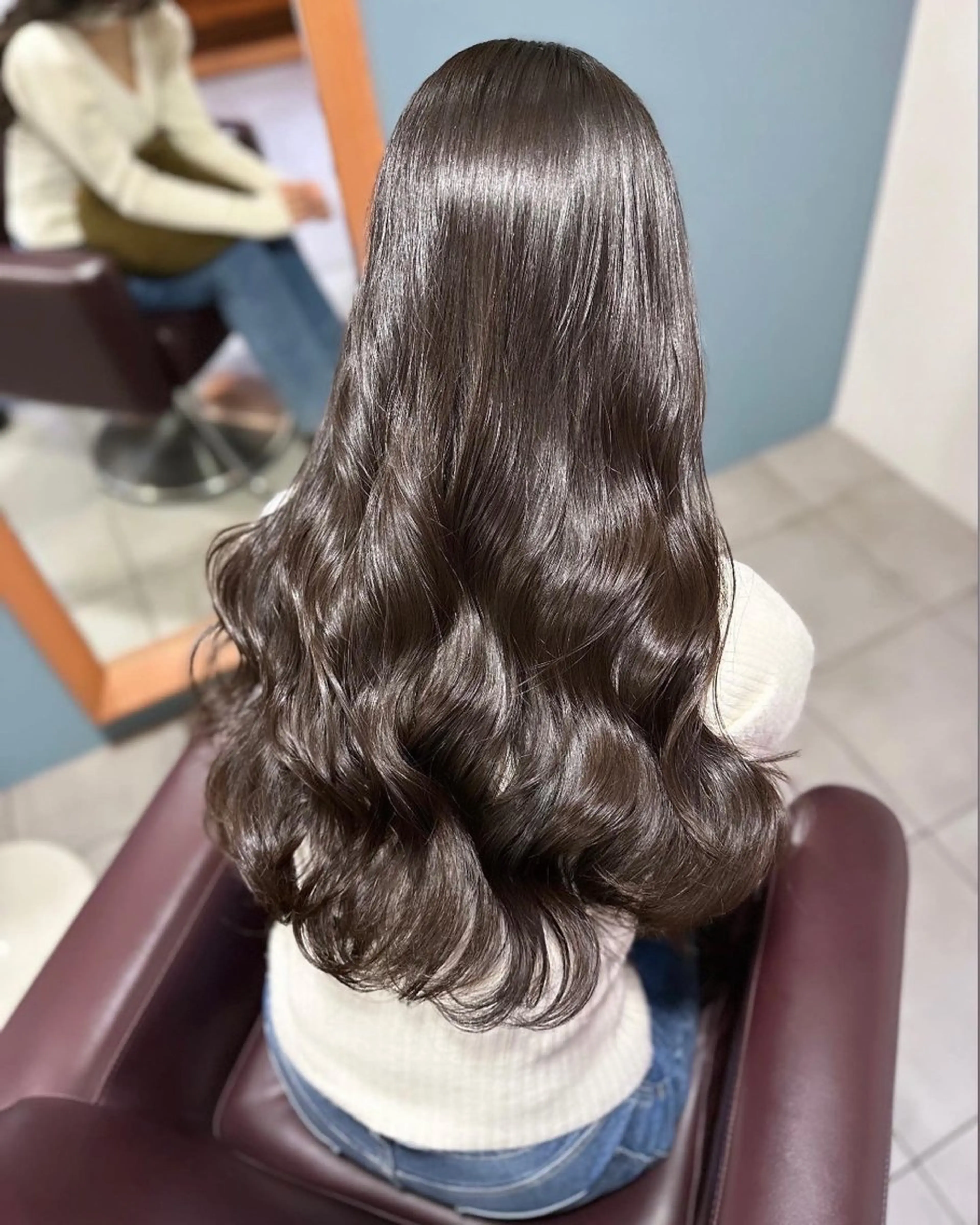 【最先端ツヤカラー】カット+超高濃度水素カラー+トリートメント【江坂】の写真