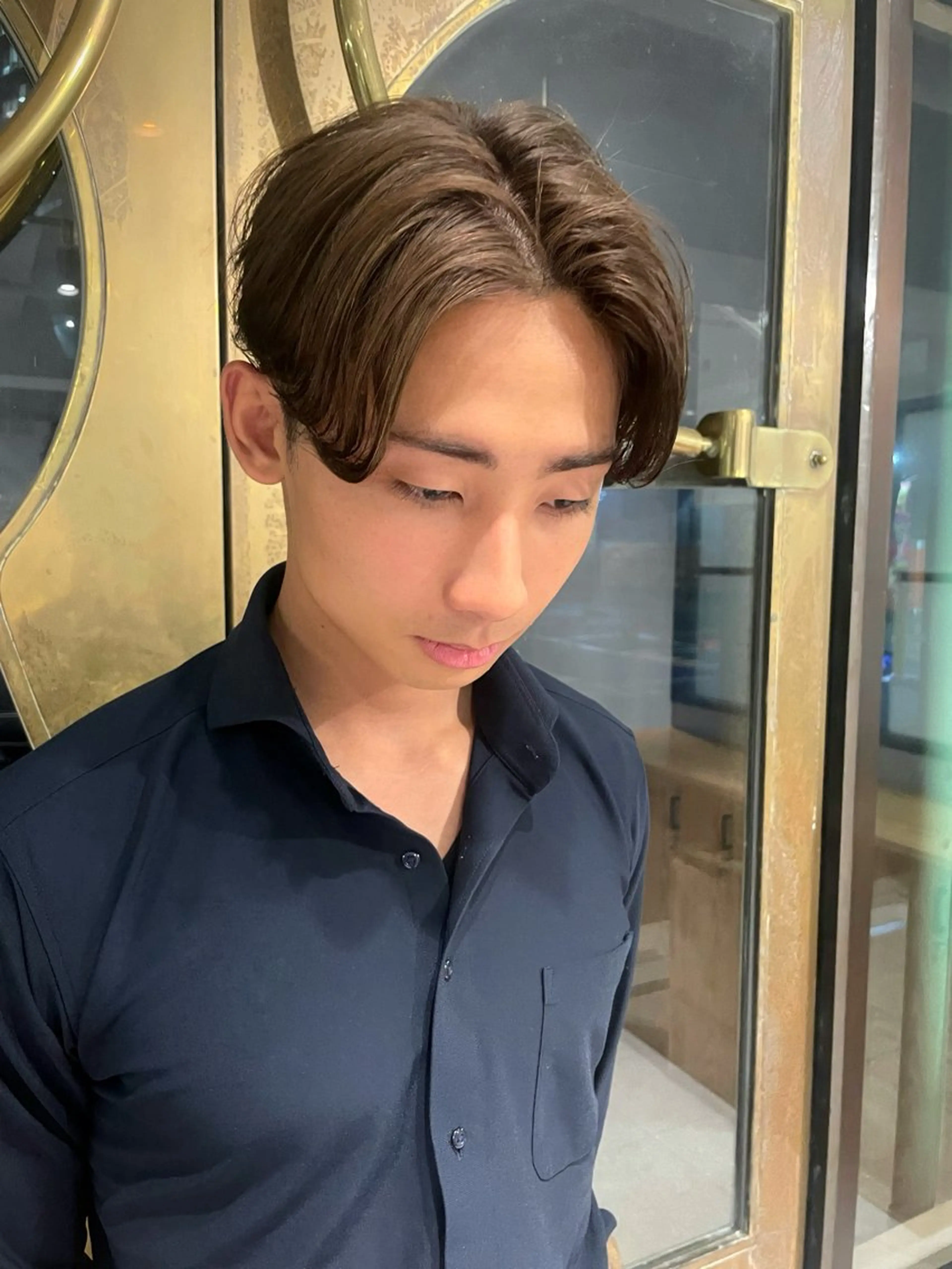 ミディアム パーマ メンズ カット 縮毛矯正 トリートメント ヘアセット メンズNO.1口コミ 高評価🟡三澤拓海✅のヘアスタイル