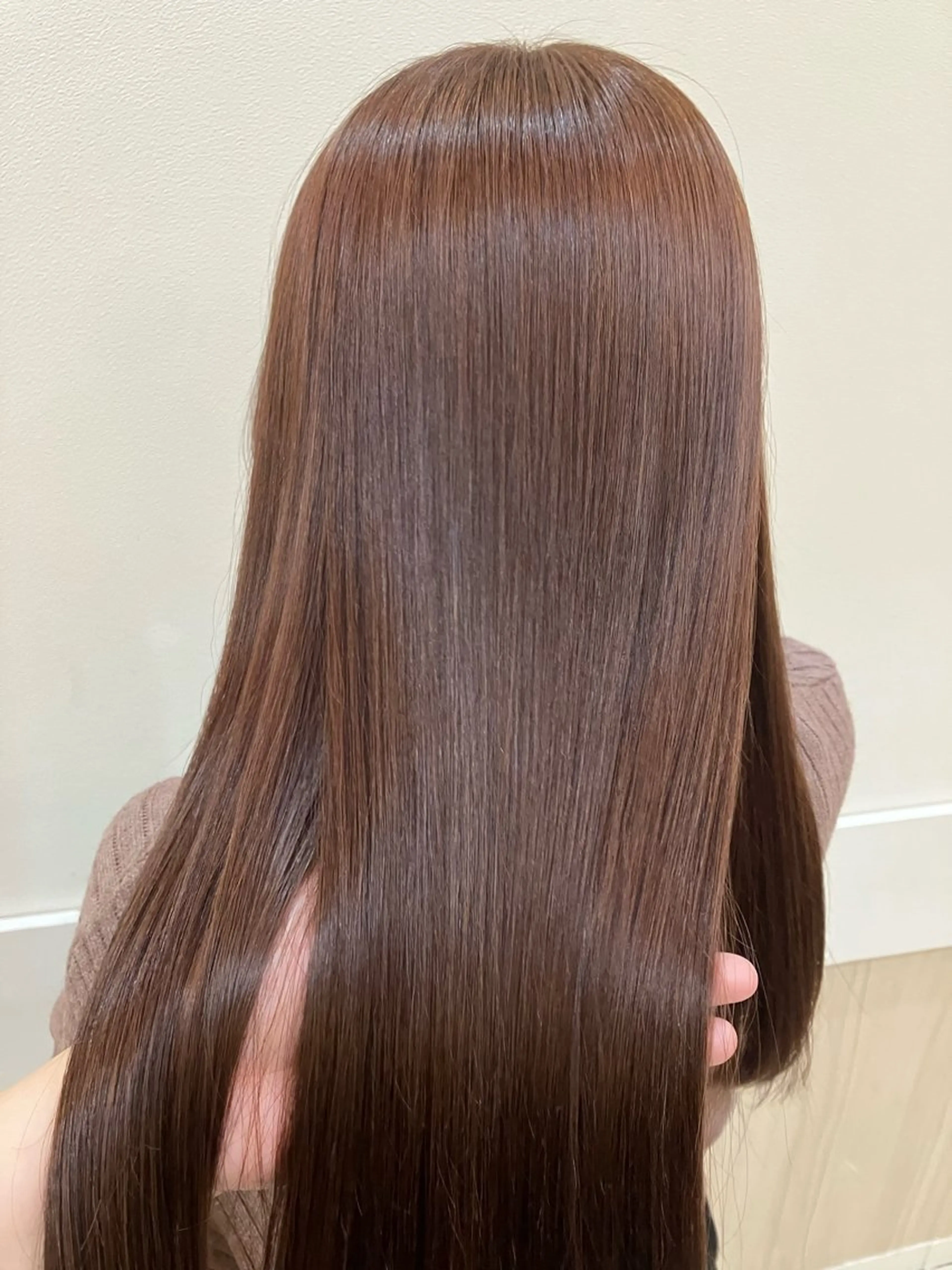 セミロング ヘアカラー yukari 艶髪ヘアのヘアスタイル