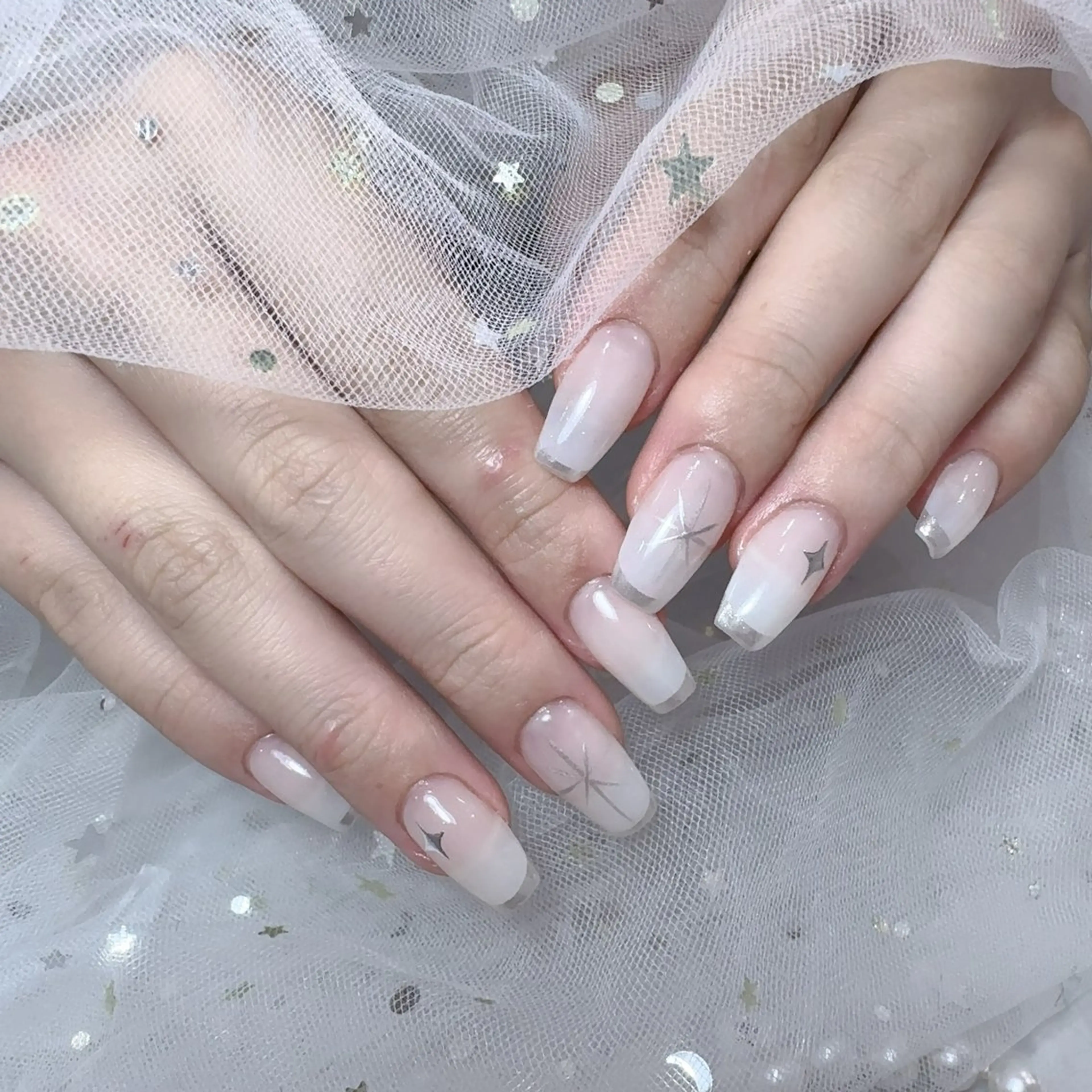 ネイル アートネイル フラッシュネイル フレンチネイル ジェルネイル ガラスフレンチ You&Me Yukiのネイルデザイン