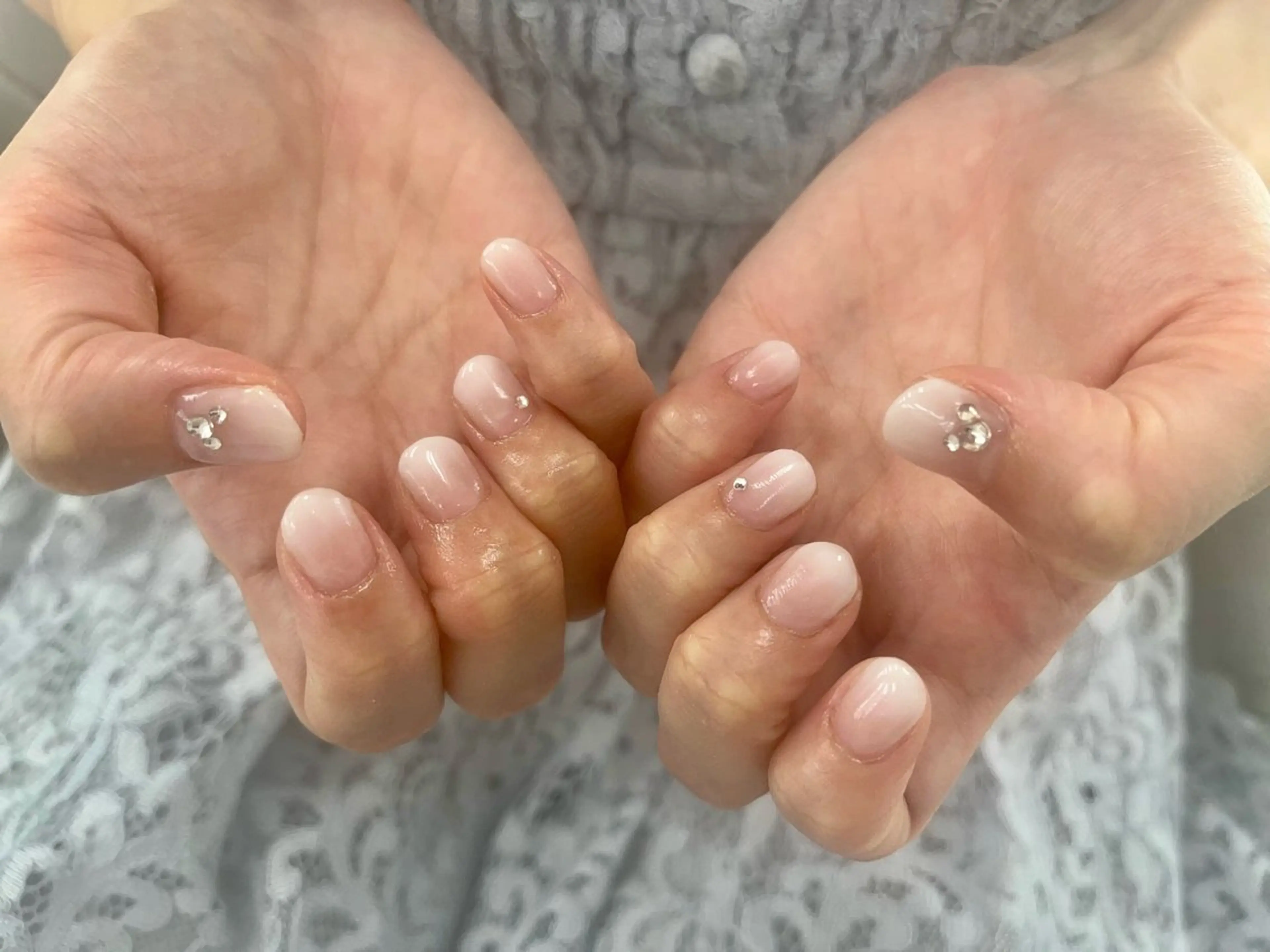 ネイル ストーンネイル ハンドネイル Bianca赤羽 信末のネイルデザイン