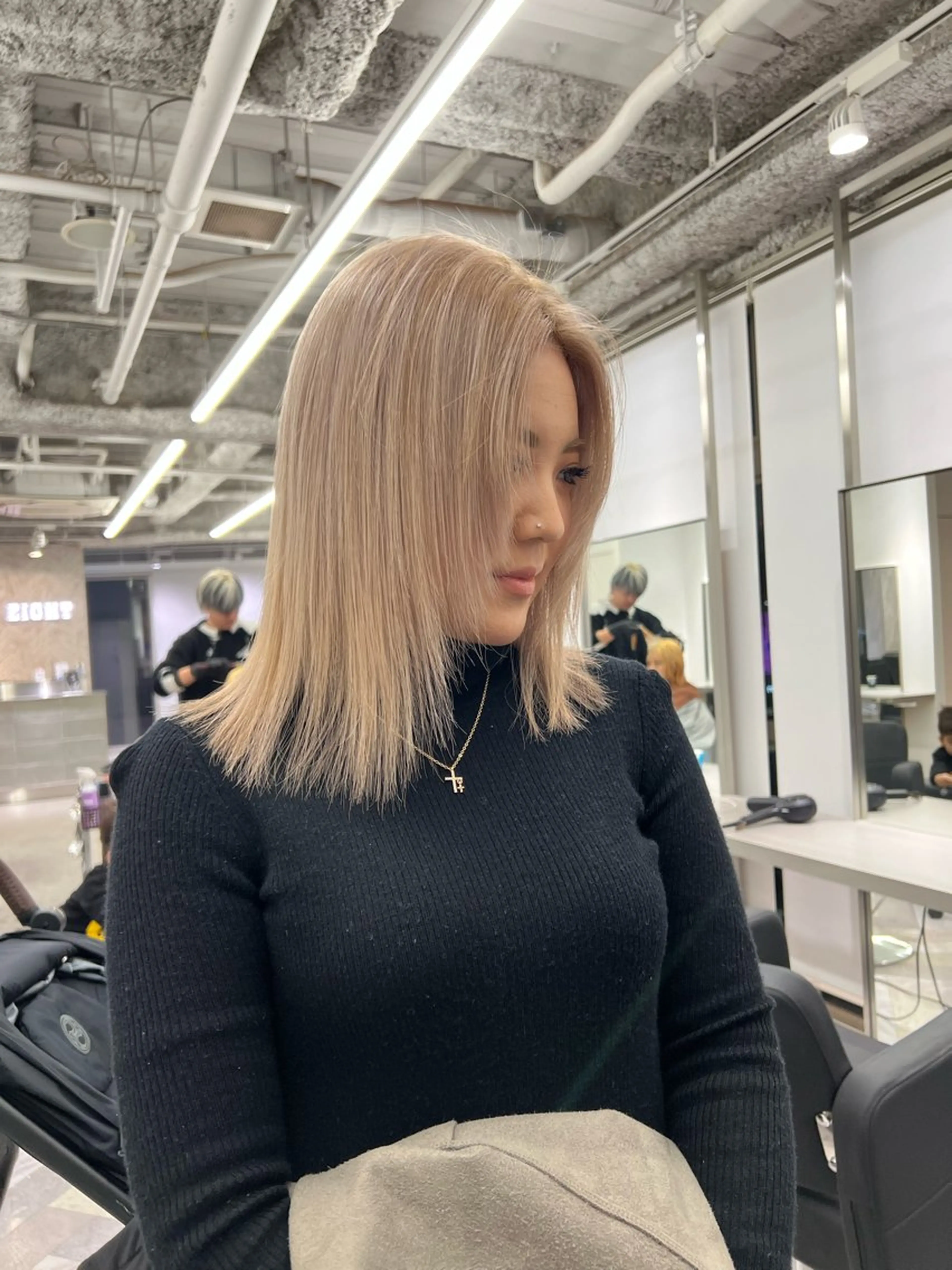ミディアム カラー ヘアカラー トリートメント EIGHT【店長】 大谷樹生のヘアスタイル