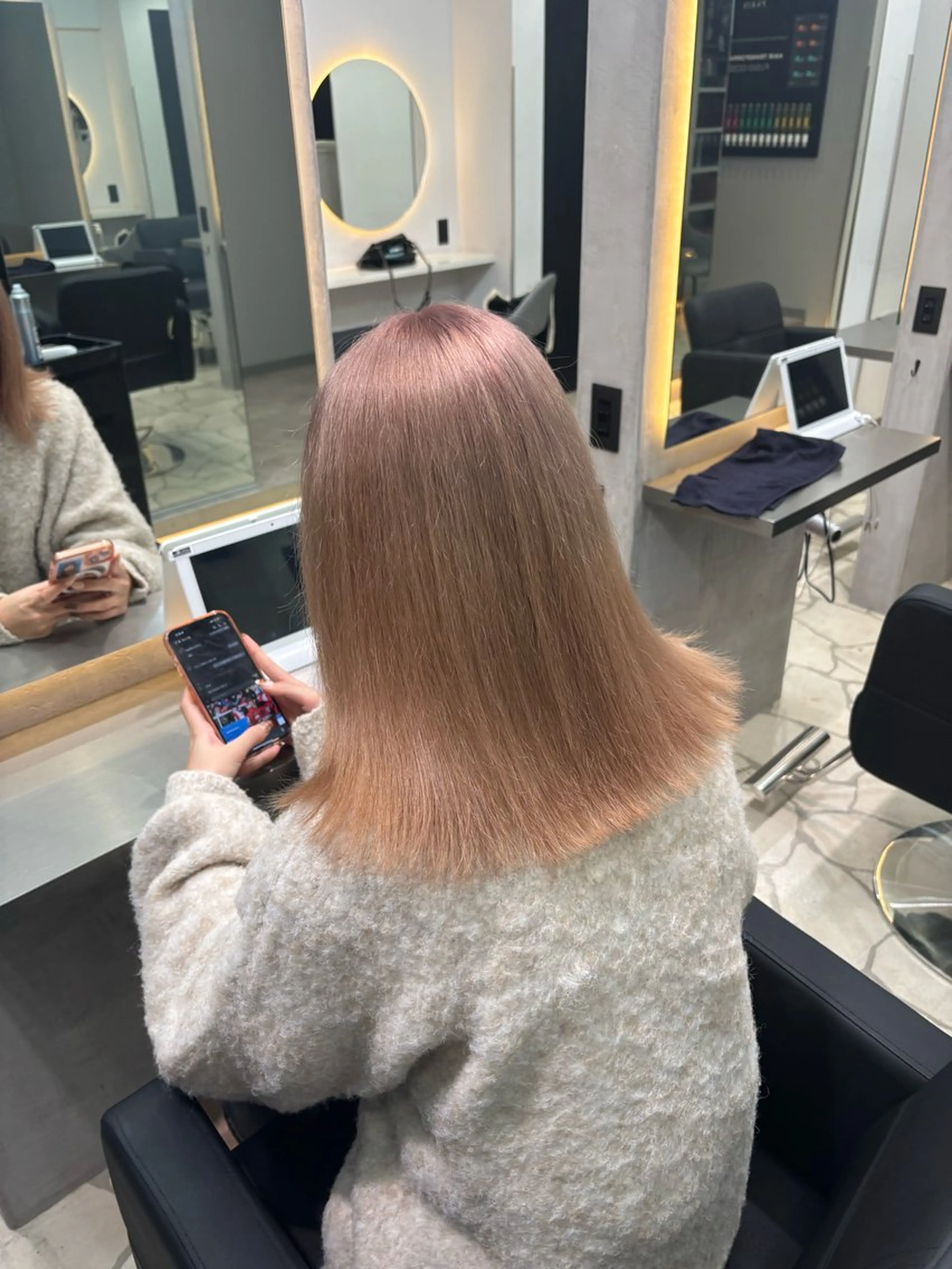 ミディアム ヘアカラー lapis マリナのヘアスタイル