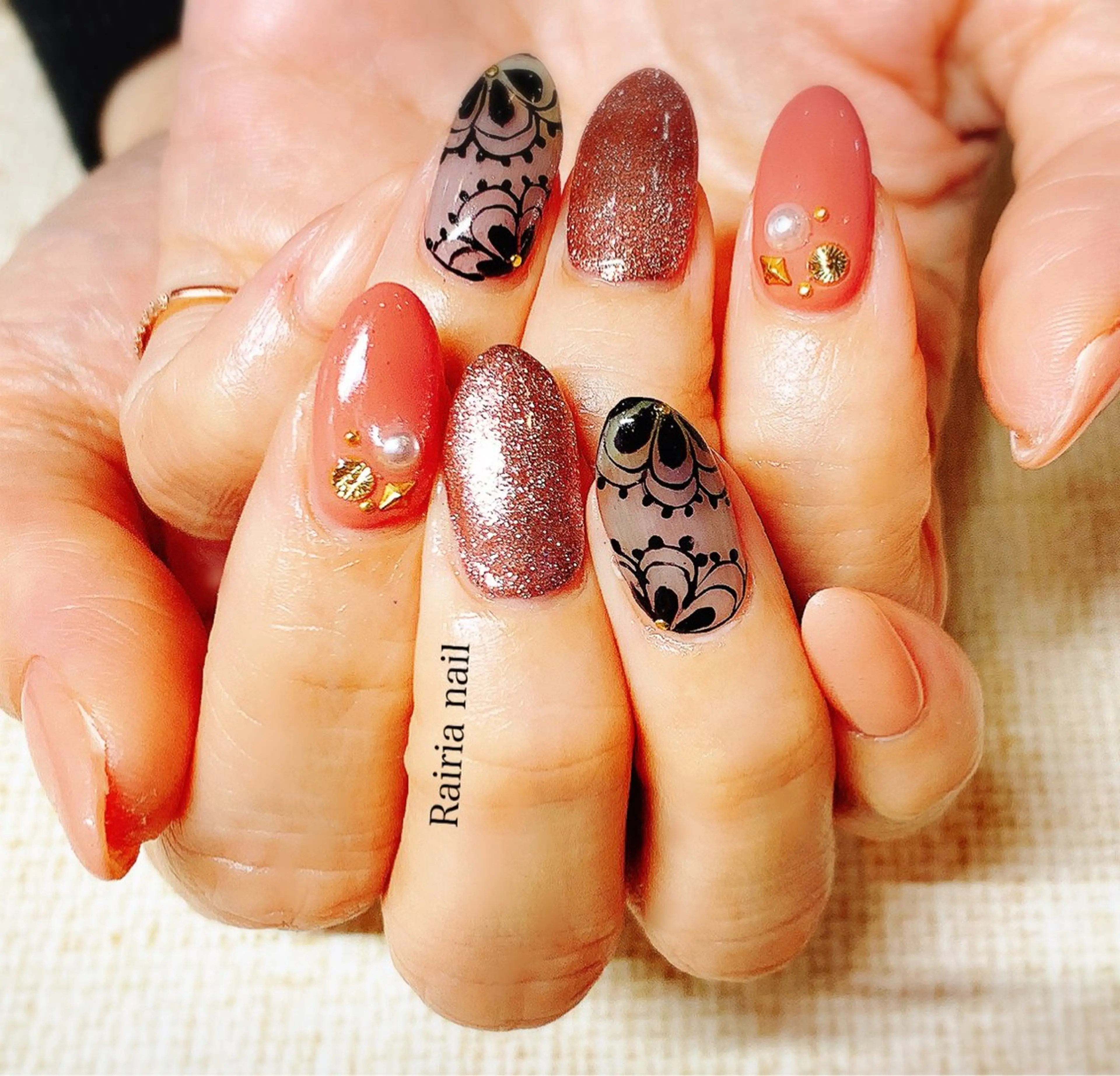 ネイル アートネイル ジェルネイル 持ち込み ニュアンスネイル パラジェル Rairia nail本八幡店のネイルデザイン