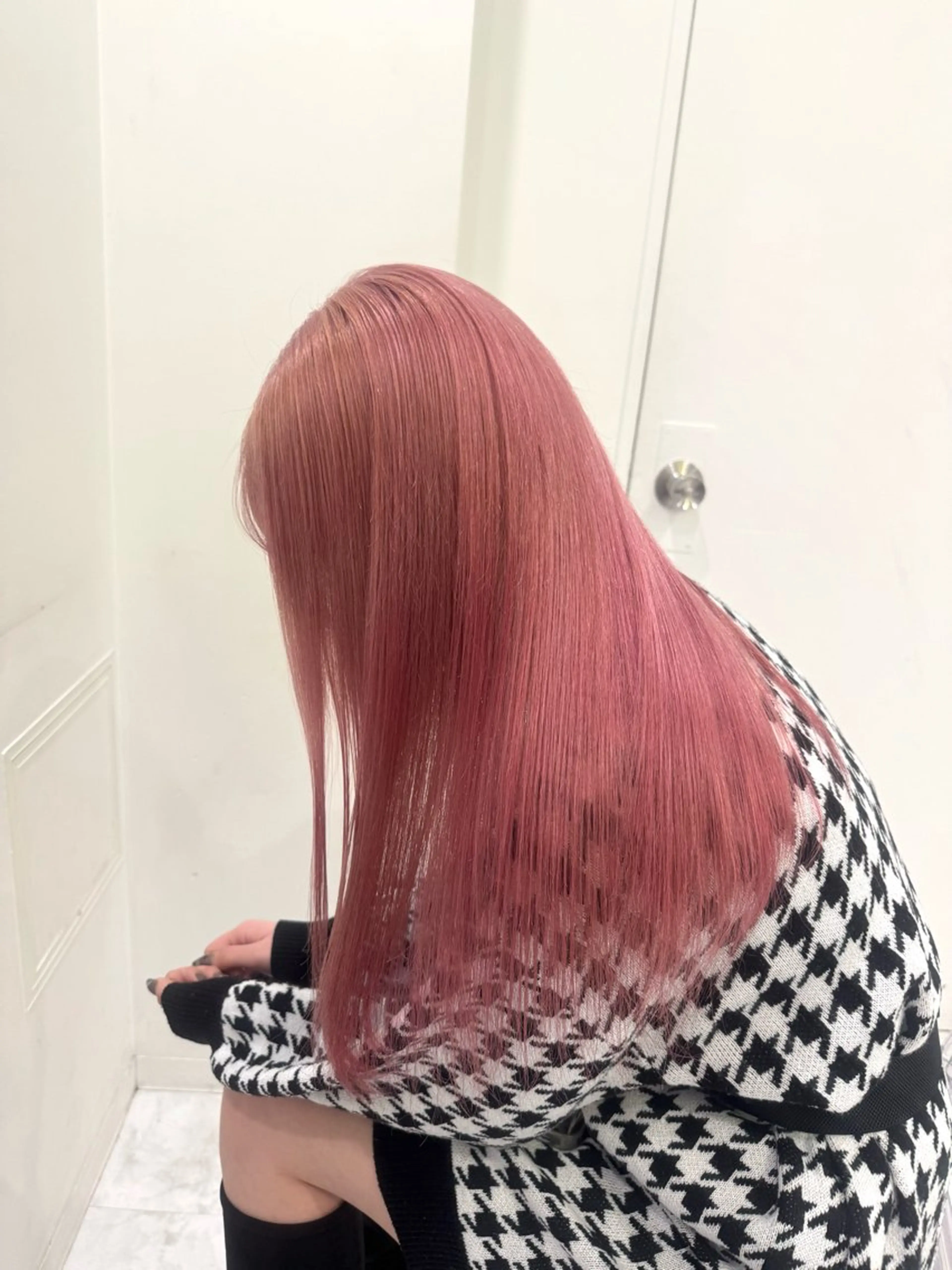 ロング カラー ヘアアレンジ 赤み消しブラウン プロ🐿けんご🐿のヘアスタイル