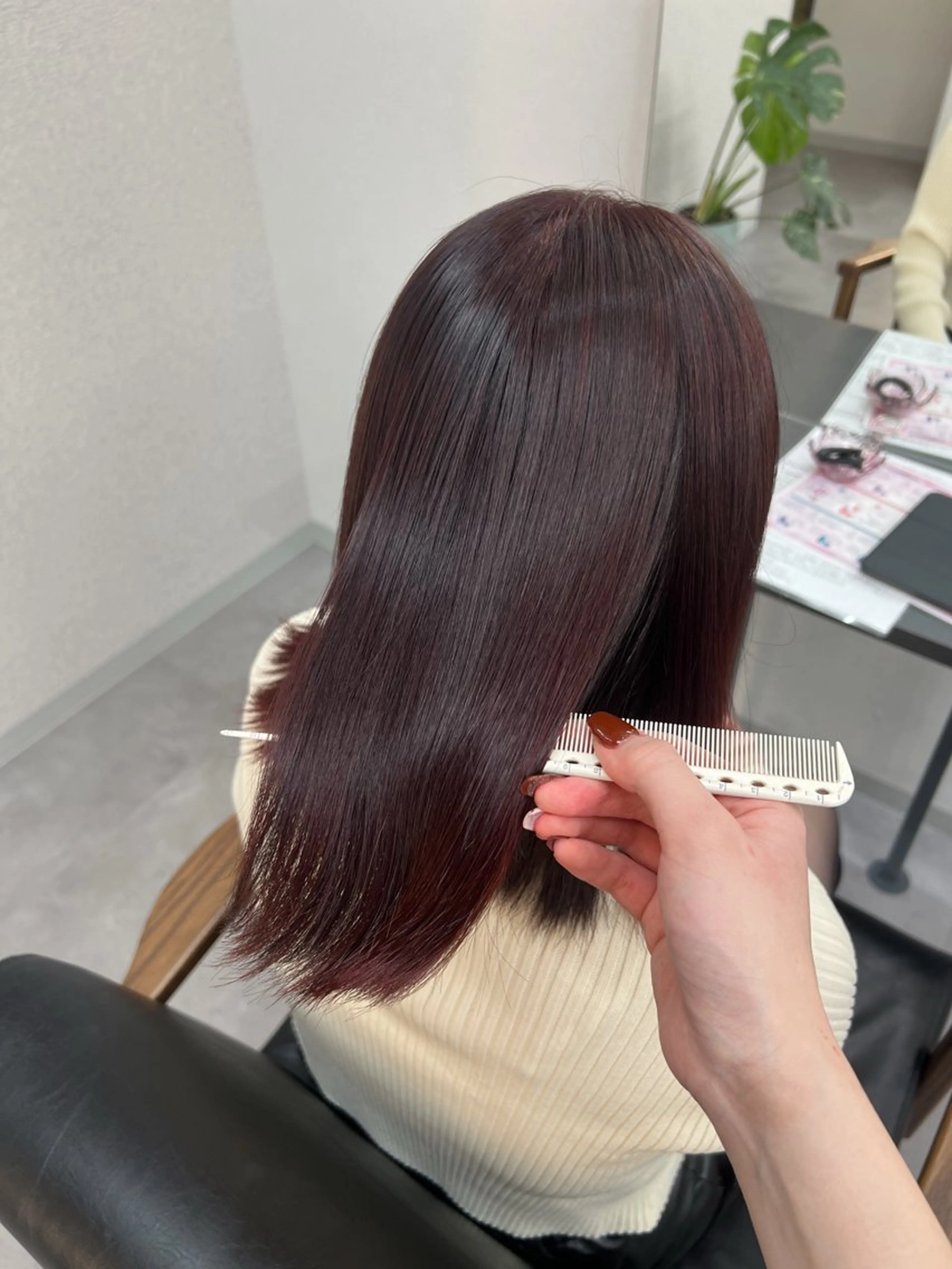 ミディアム RIENS Xrea nanamiのヘアスタイル