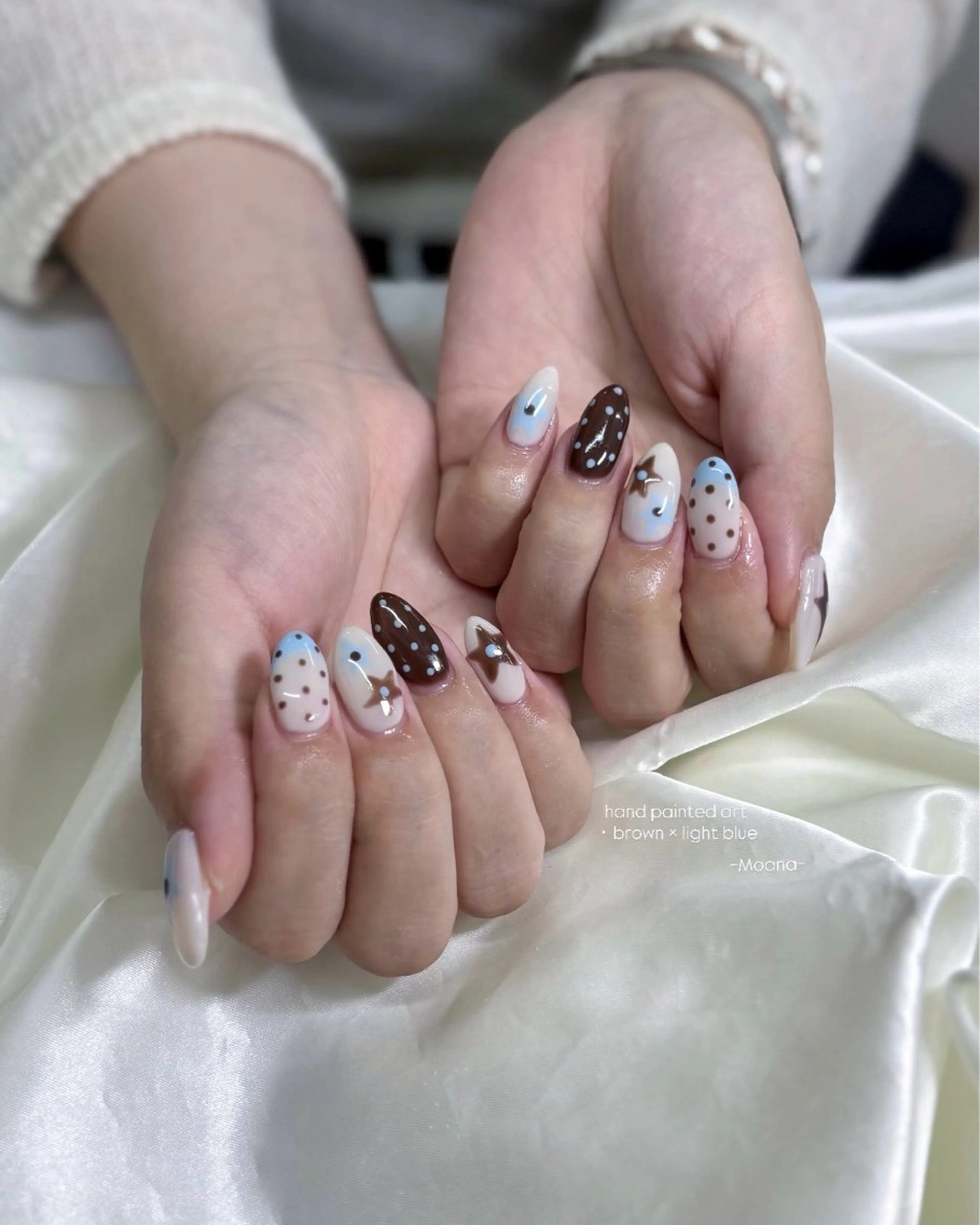 ネイル アートネイル ドット フレンチネイル 持ち込み Moana nail Hiyoriのネイルデザイン