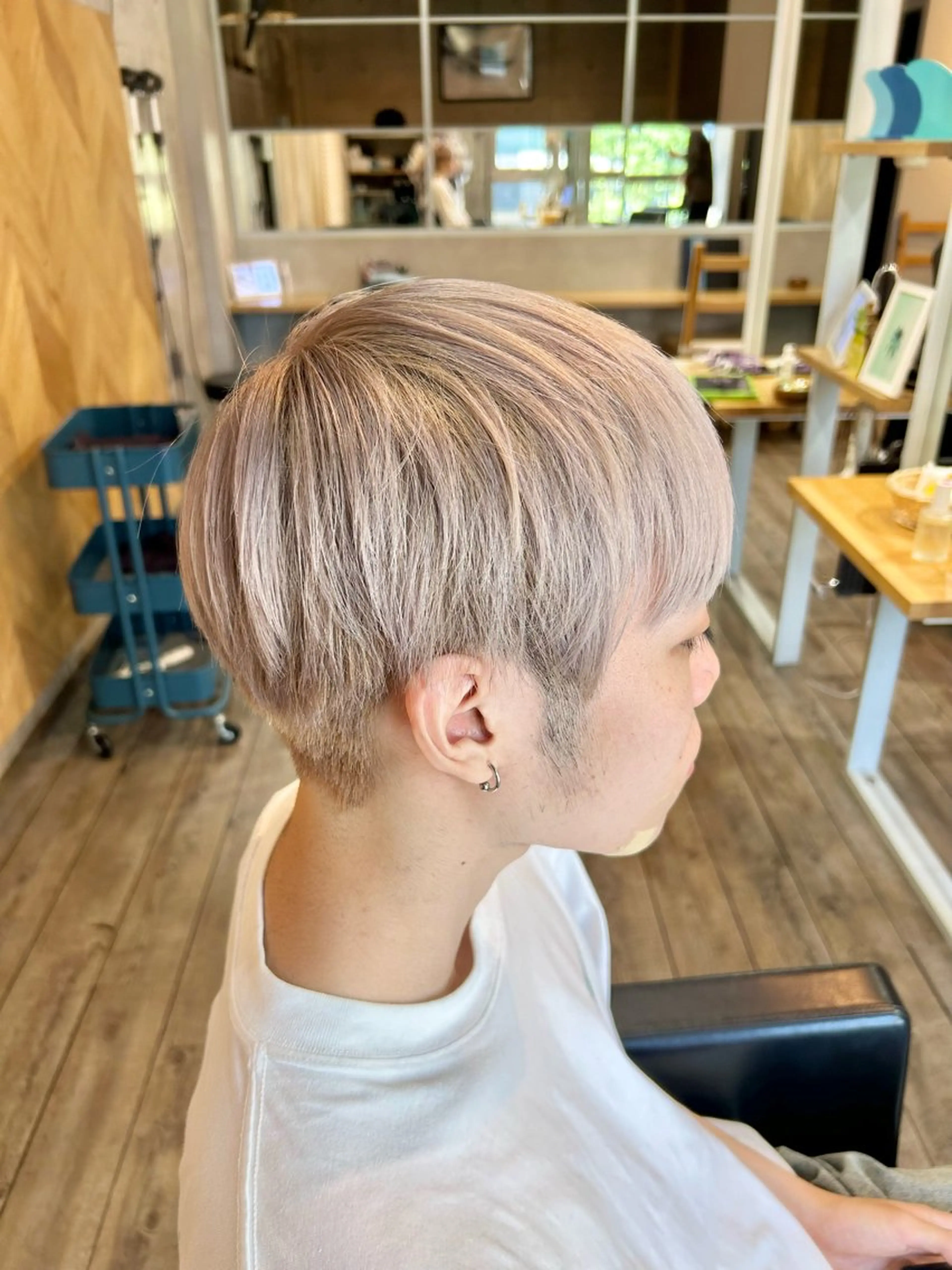 【💠おすすめ💠】CUT+ハイブリーチ+カラー+スペシャルケアの写真