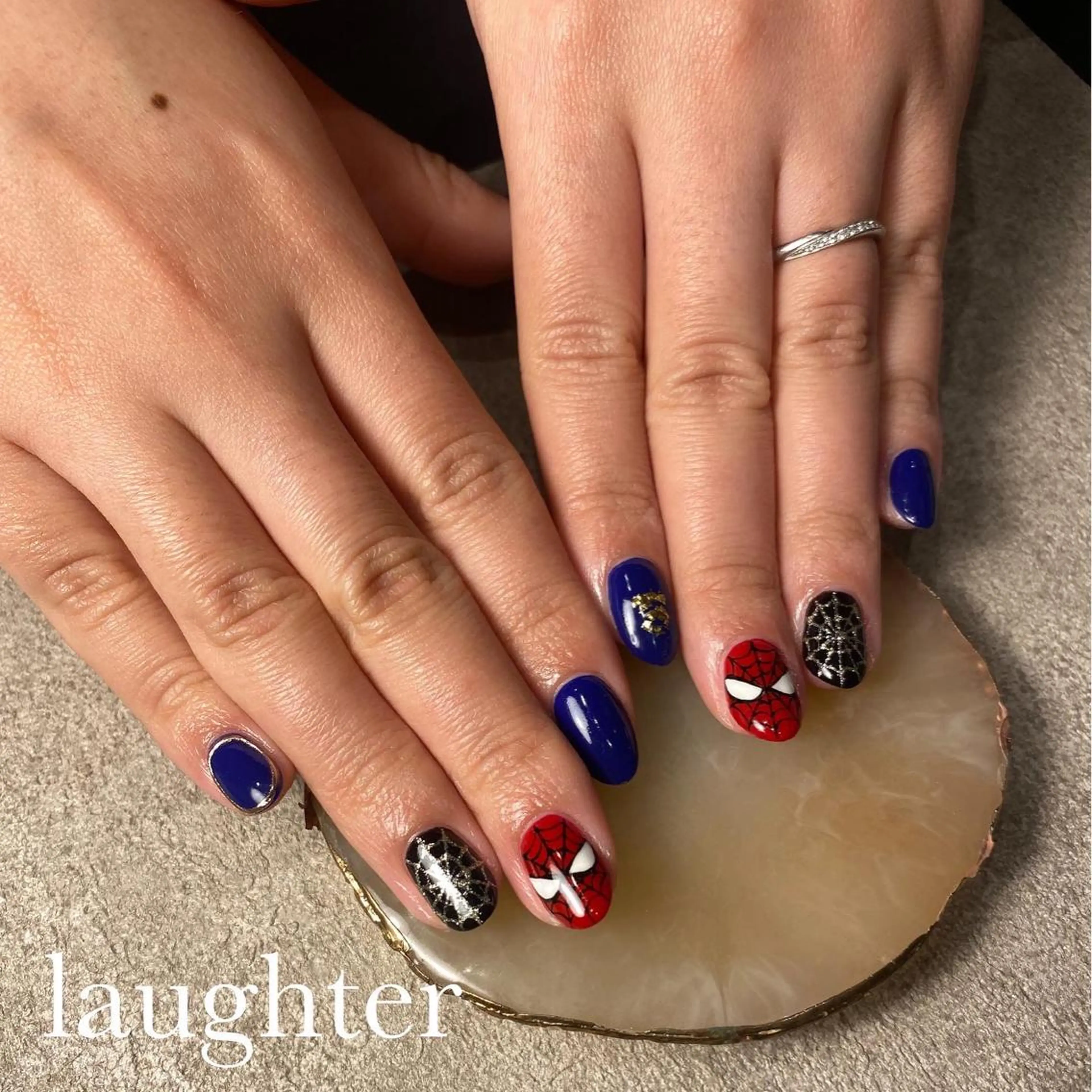 ネイル ハンドネイル laughter nailのネイルデザイン