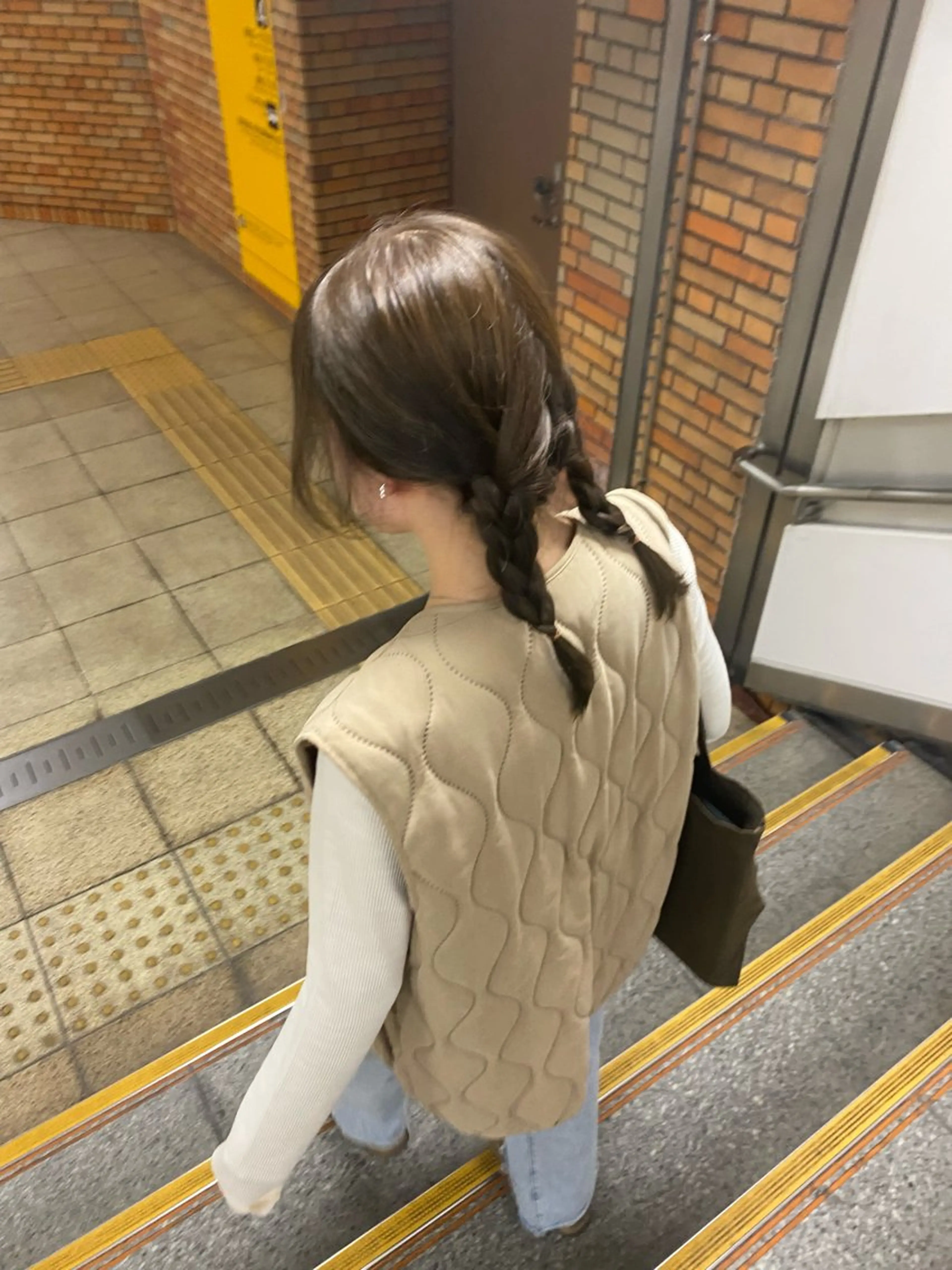 セミロング カラー ヘアカラー あいり 福岡美容師のヘアスタイル