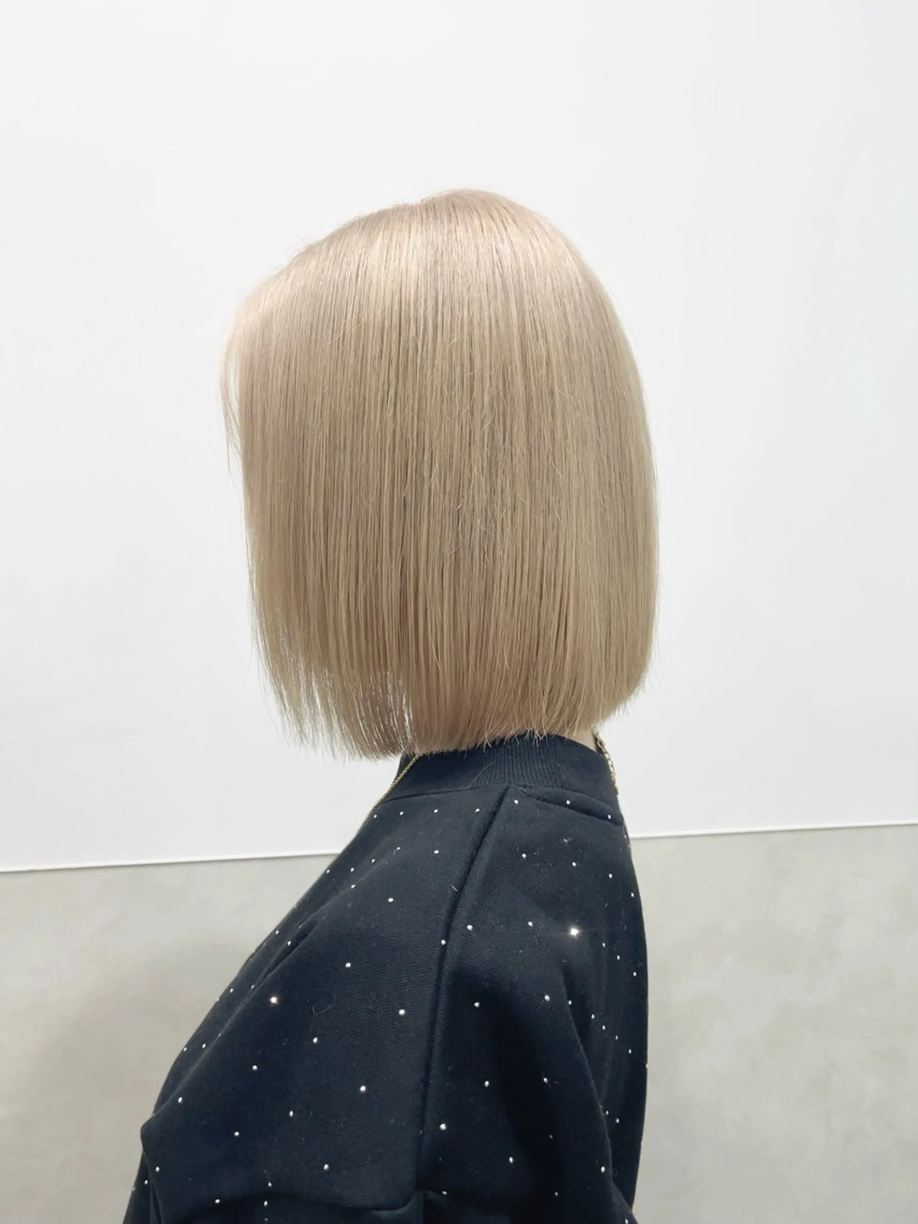 ミディアム カラー ブリーチ ブロンド ボブ ヘアカラー 💗モテ髪 ハイトーンあや💗のヘアスタイル