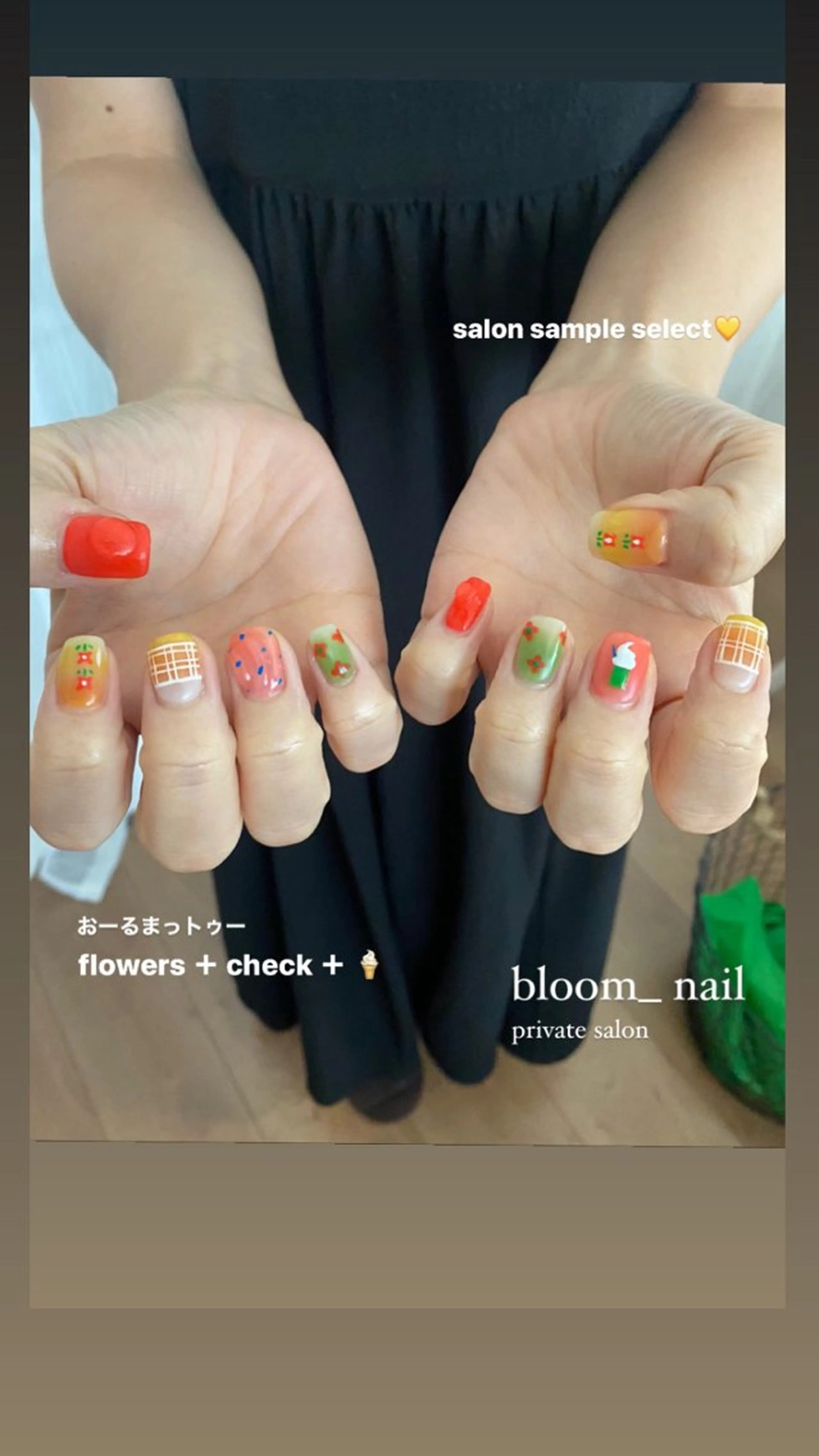 ネイル フラワーネイル ジェルネイル オレンジ ぷっくりネイル 夏ネイル ハンドネイル ハンドケア bloom_ nailのネイルデザイン