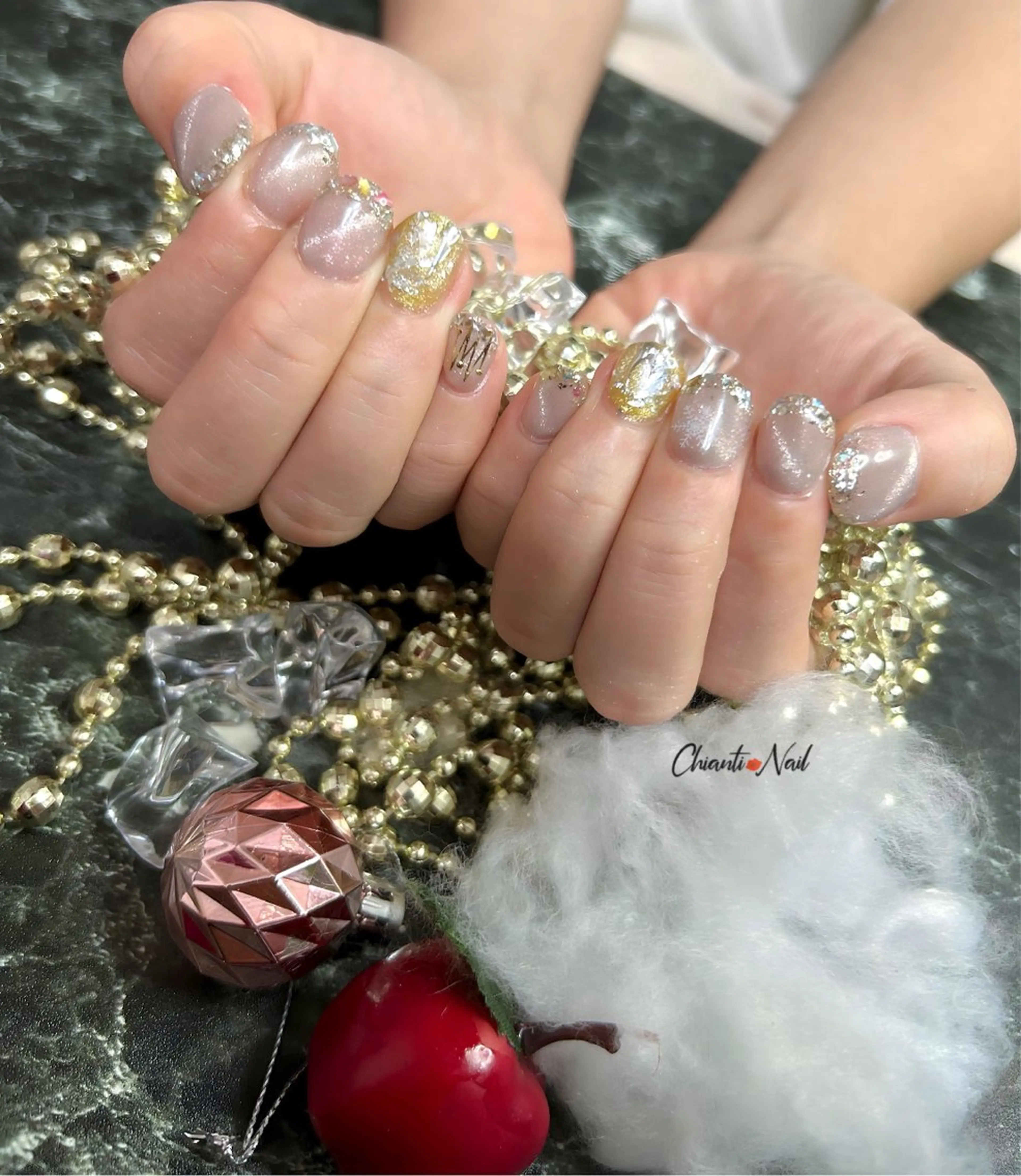 ネイル フレンチネイル ガラスフレンチ マグネットネイル Chianti Nailのネイルデザイン