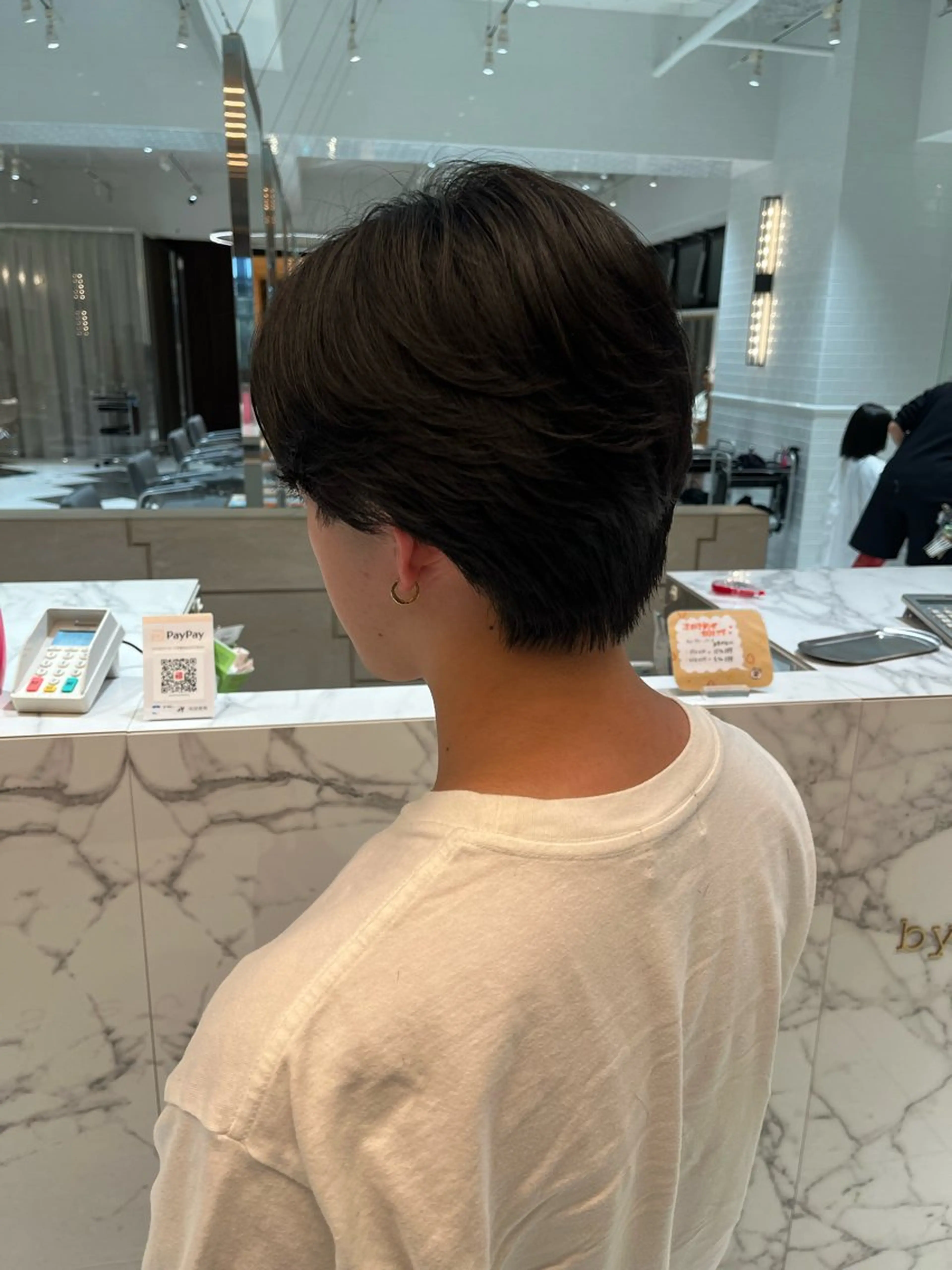 メンズ センターパート メンズパーマ カット haruna .のヘアスタイル