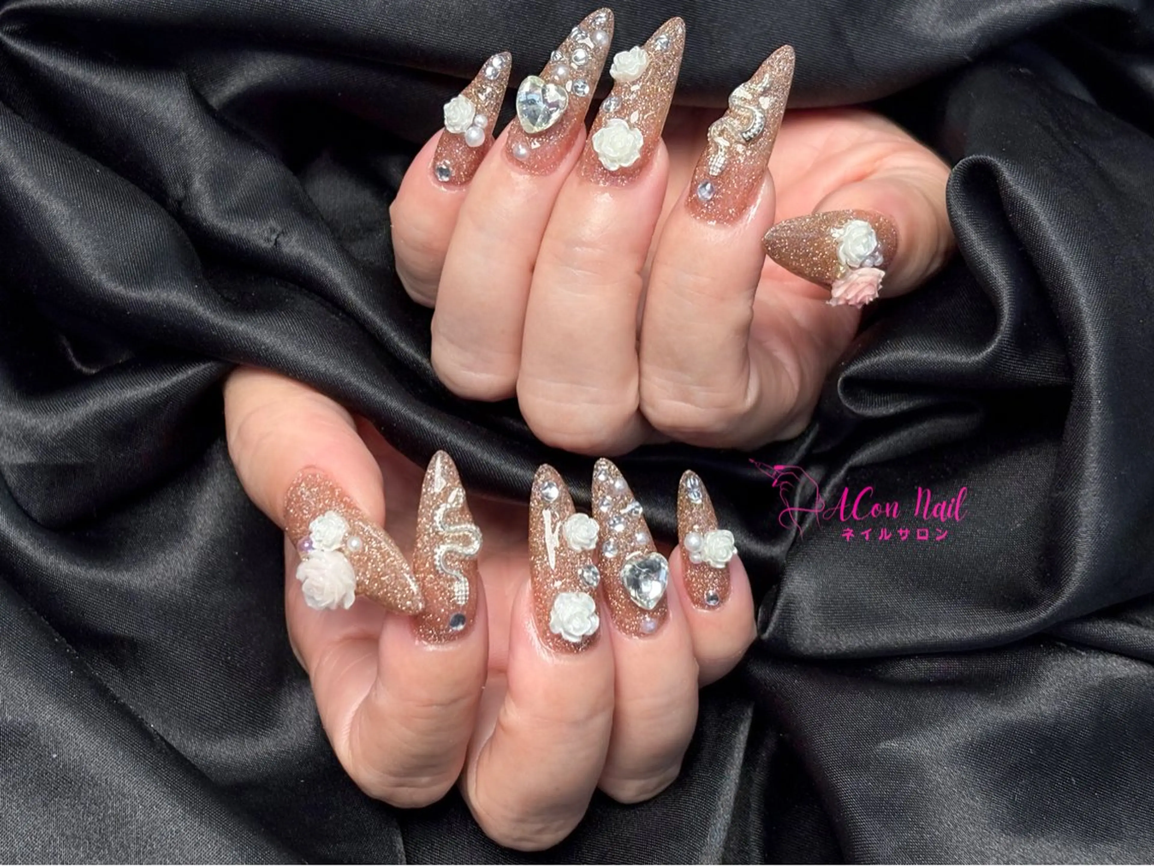 ネイル 桜ネイル 長さ出し フラワーネイル フレンチネイル ジェルネイル ハンドネイル AConNailSalon所属・ACon NailSalonのネイルデザイン