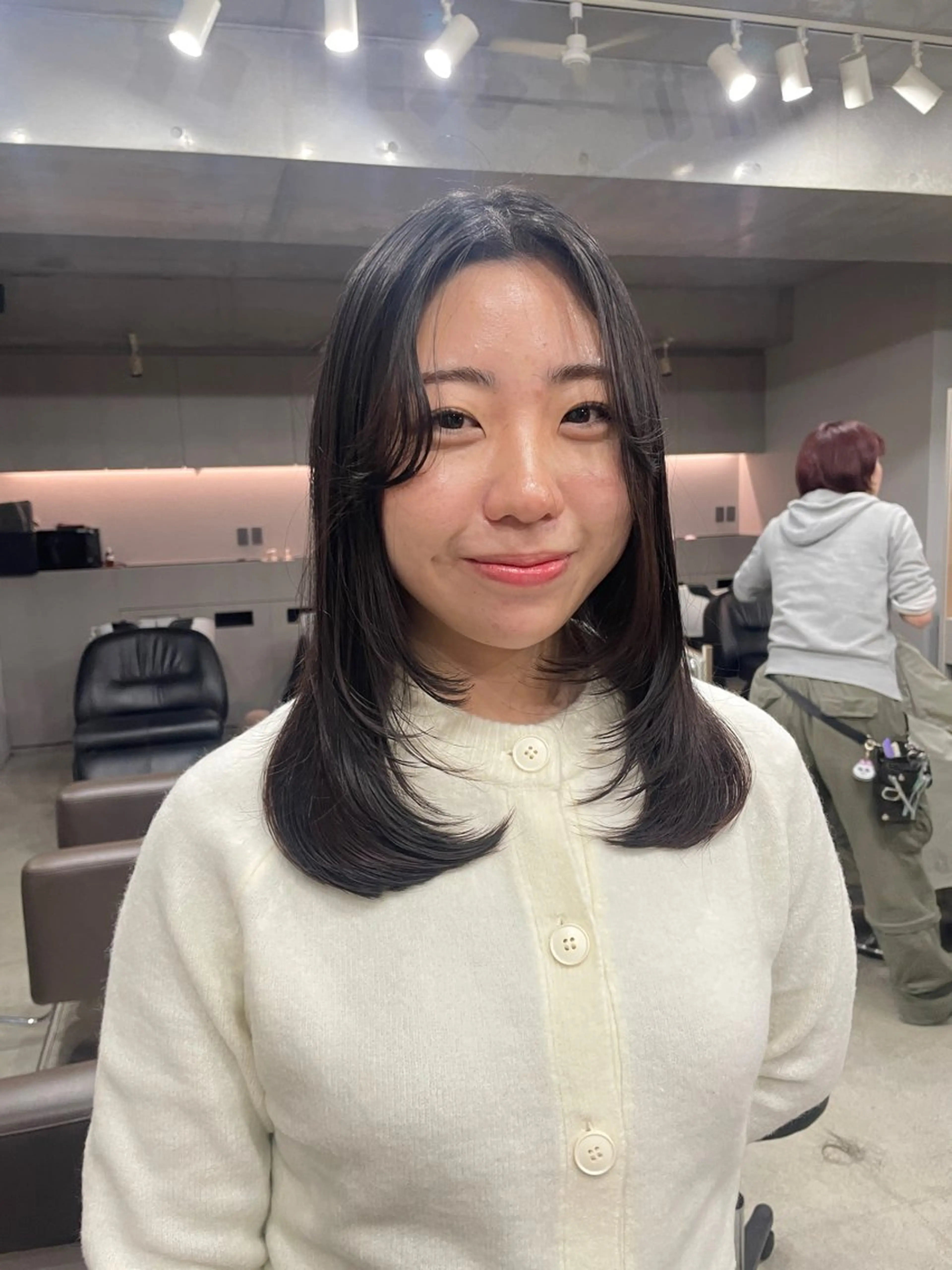 セミロング カラー カット ヘアカラー トリートメント 表参道/髪質改善・ 透明感 colorのヘアスタイル