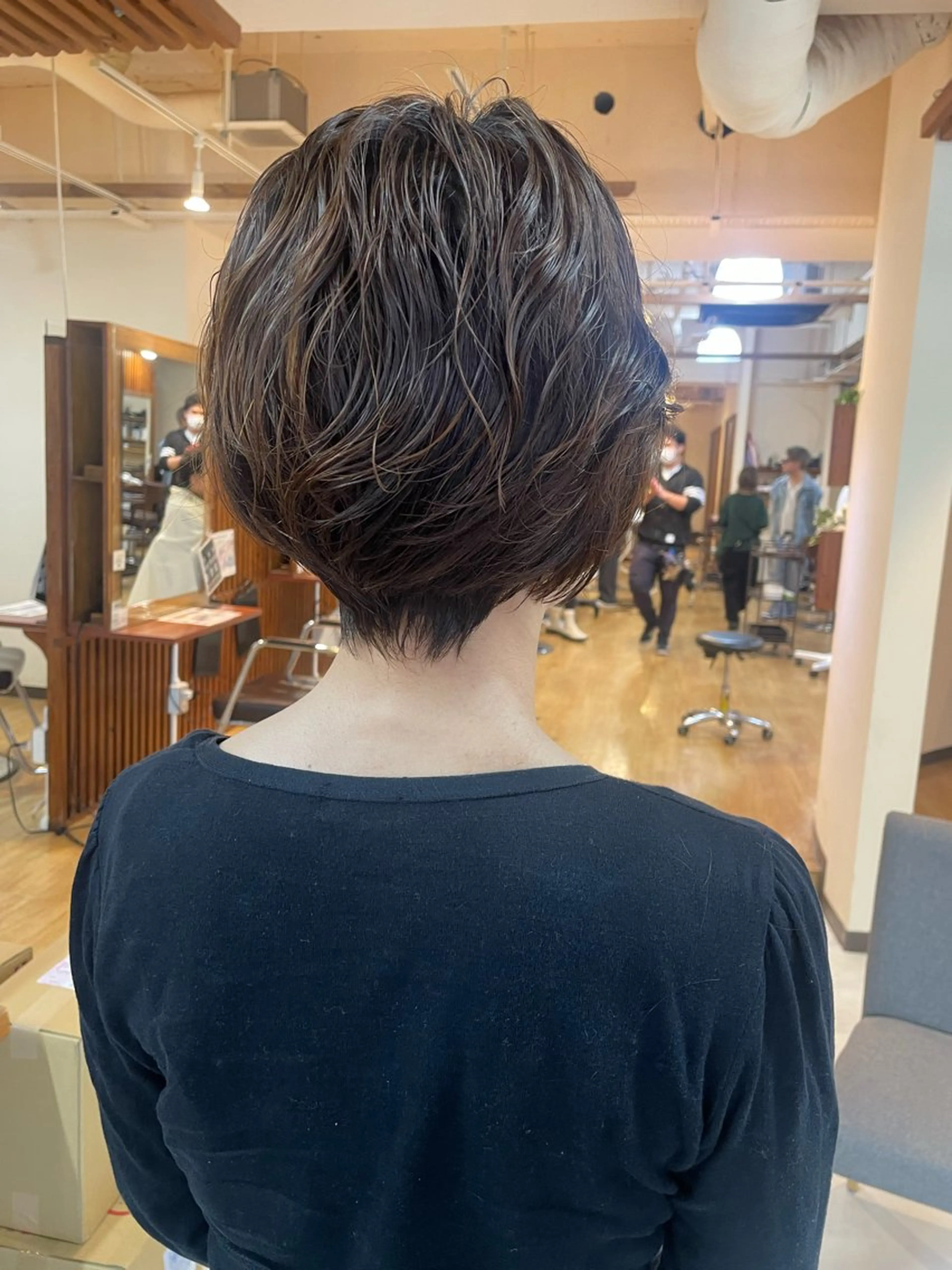 ショート パーマ くせ毛 カット パーマ 宮本 いぶきのヘアスタイル