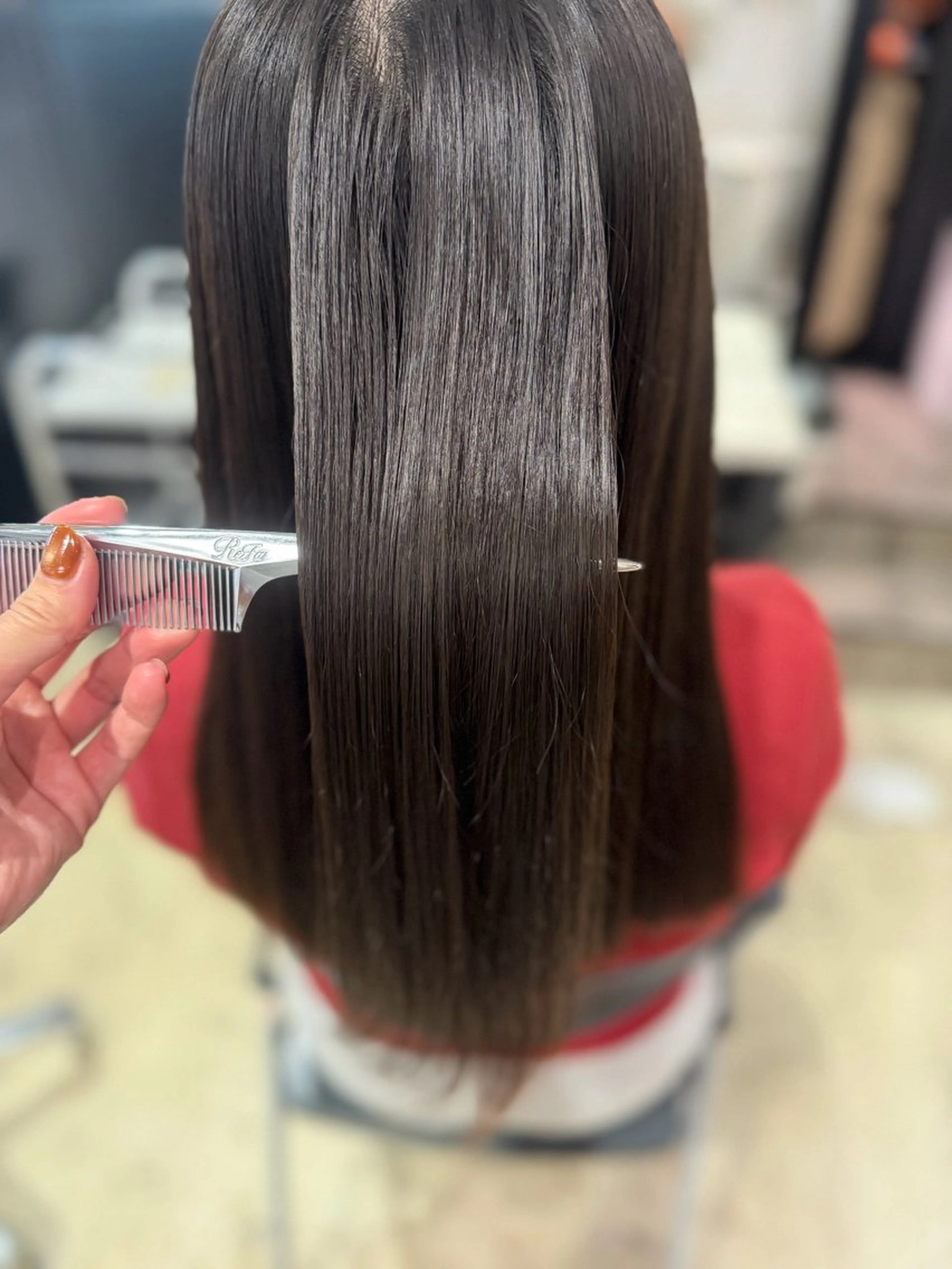 セミロング 縮毛矯正 カラー✨縮毛特化✨ himaiのヘアスタイル