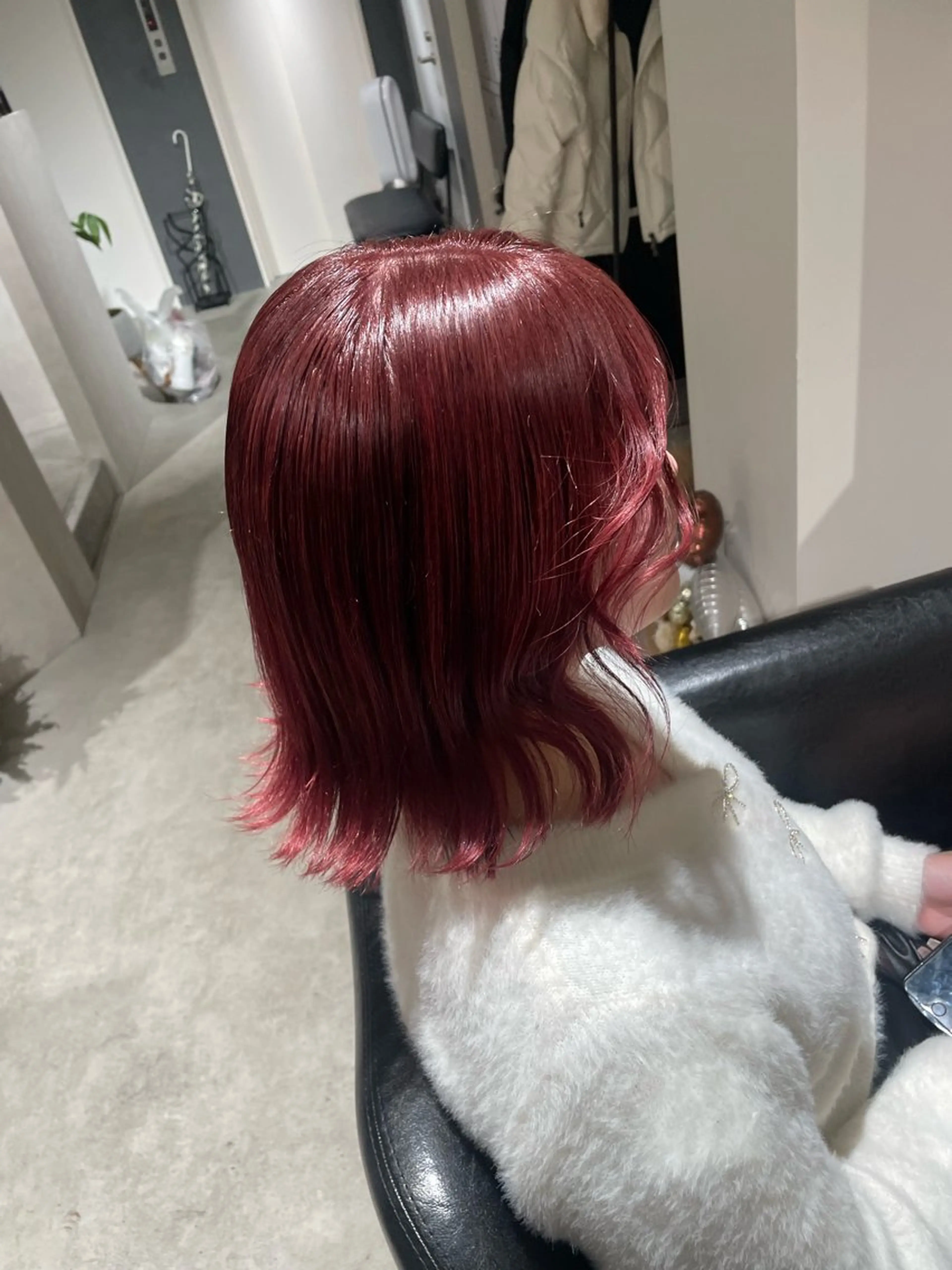 カラー レッドカラー ヘアカラー トリートメント jiire所属・カットモデル無料 👒堀江・ヨンスクのヘアスタイル