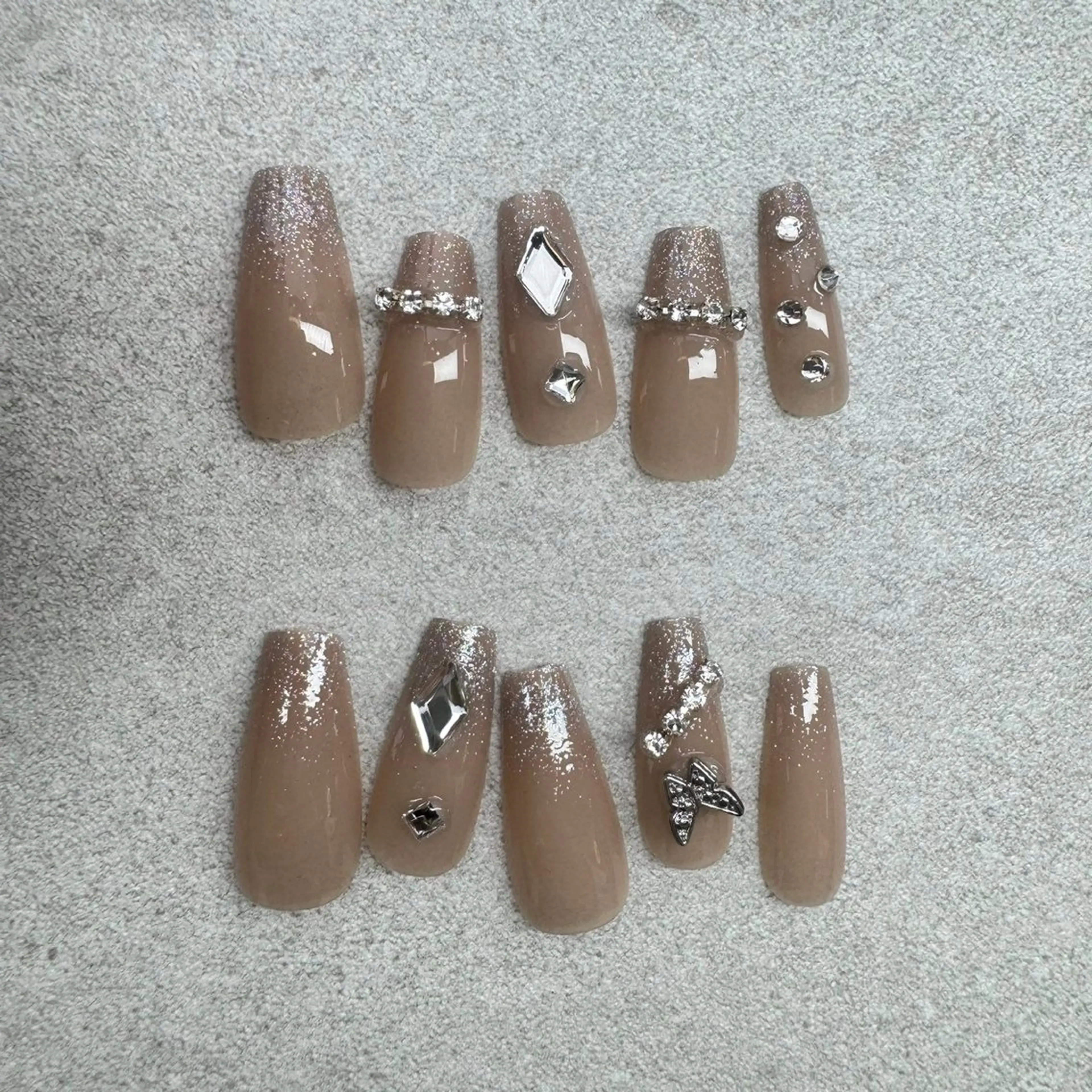 ネイル M&K　上田店所属・M&K 上田店の眉毛・アイブロウイメージ