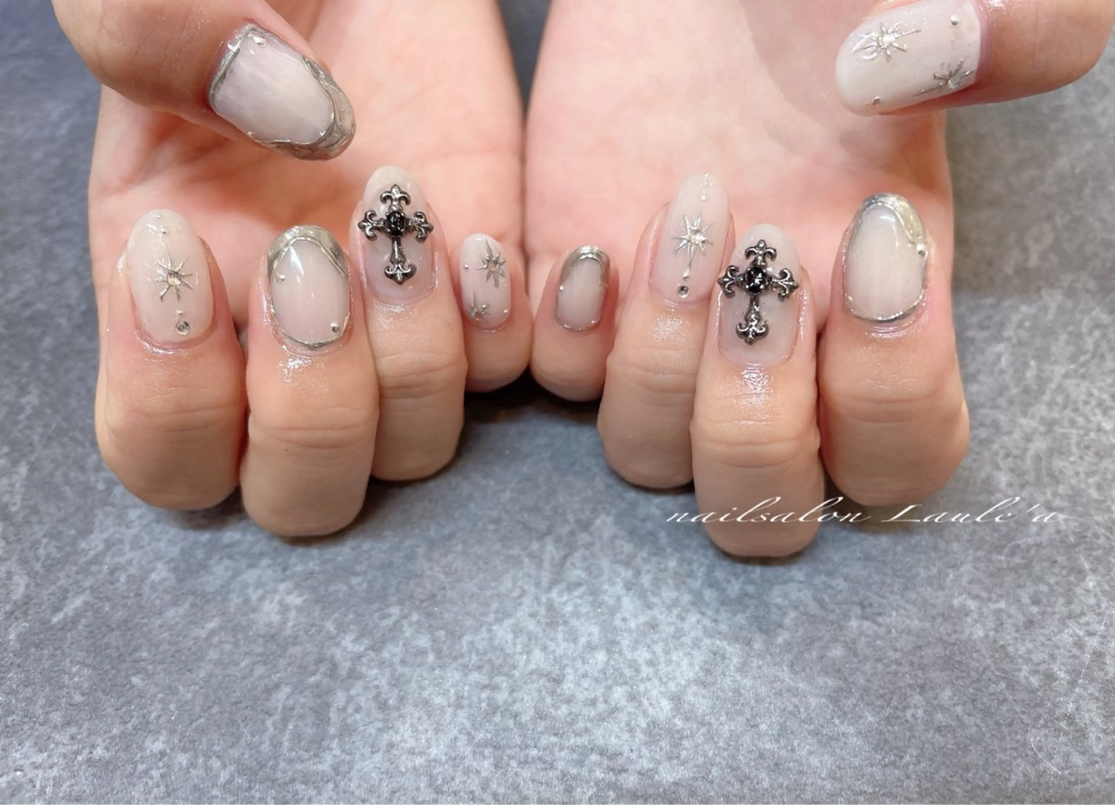 ネイル ハンドネイル nailsalon Laule'aのネイルデザイン
