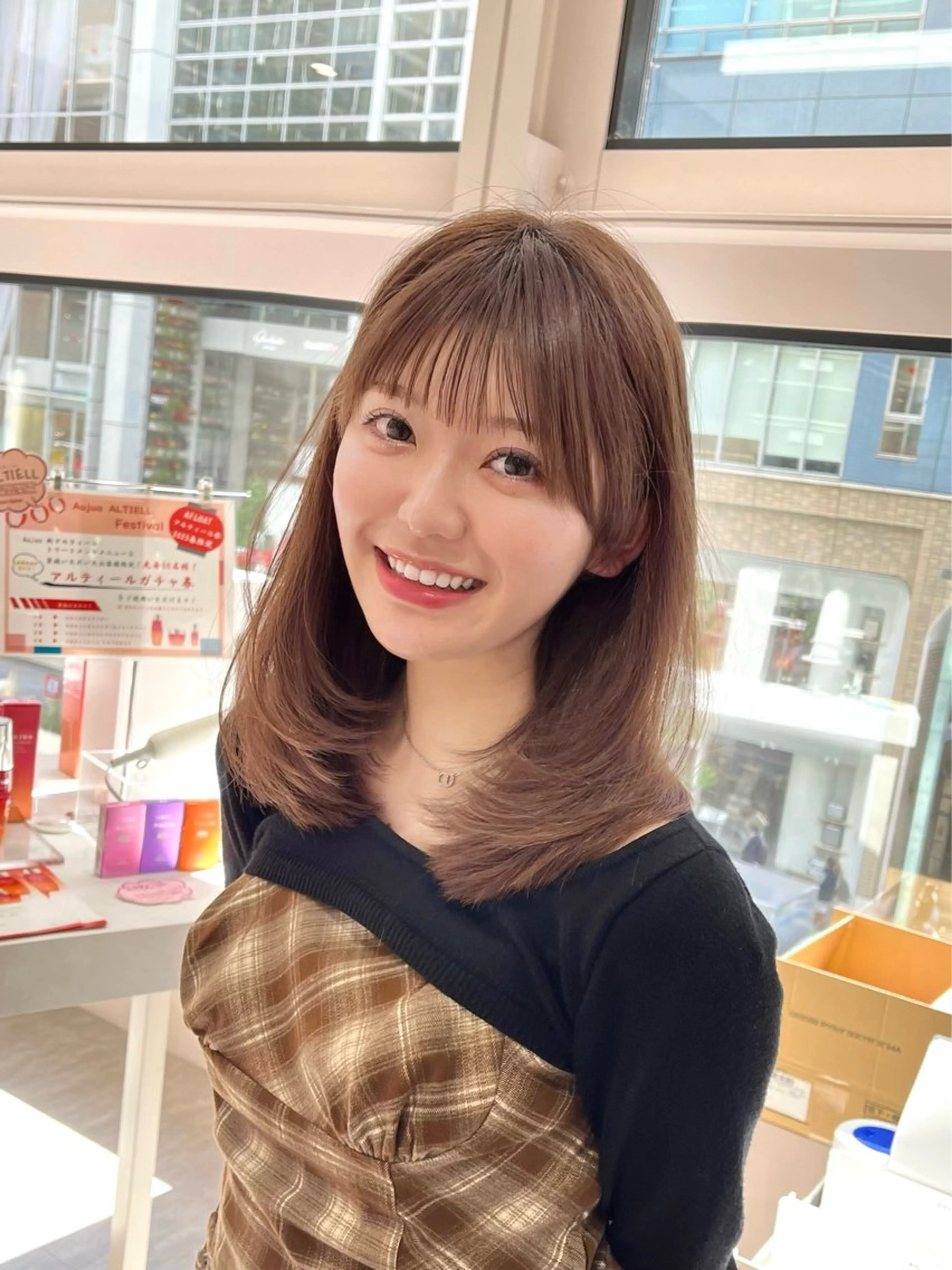ミディアム カット ヘアカラー トリートメント 韓国風/ 柴田礼空のヘアスタイル